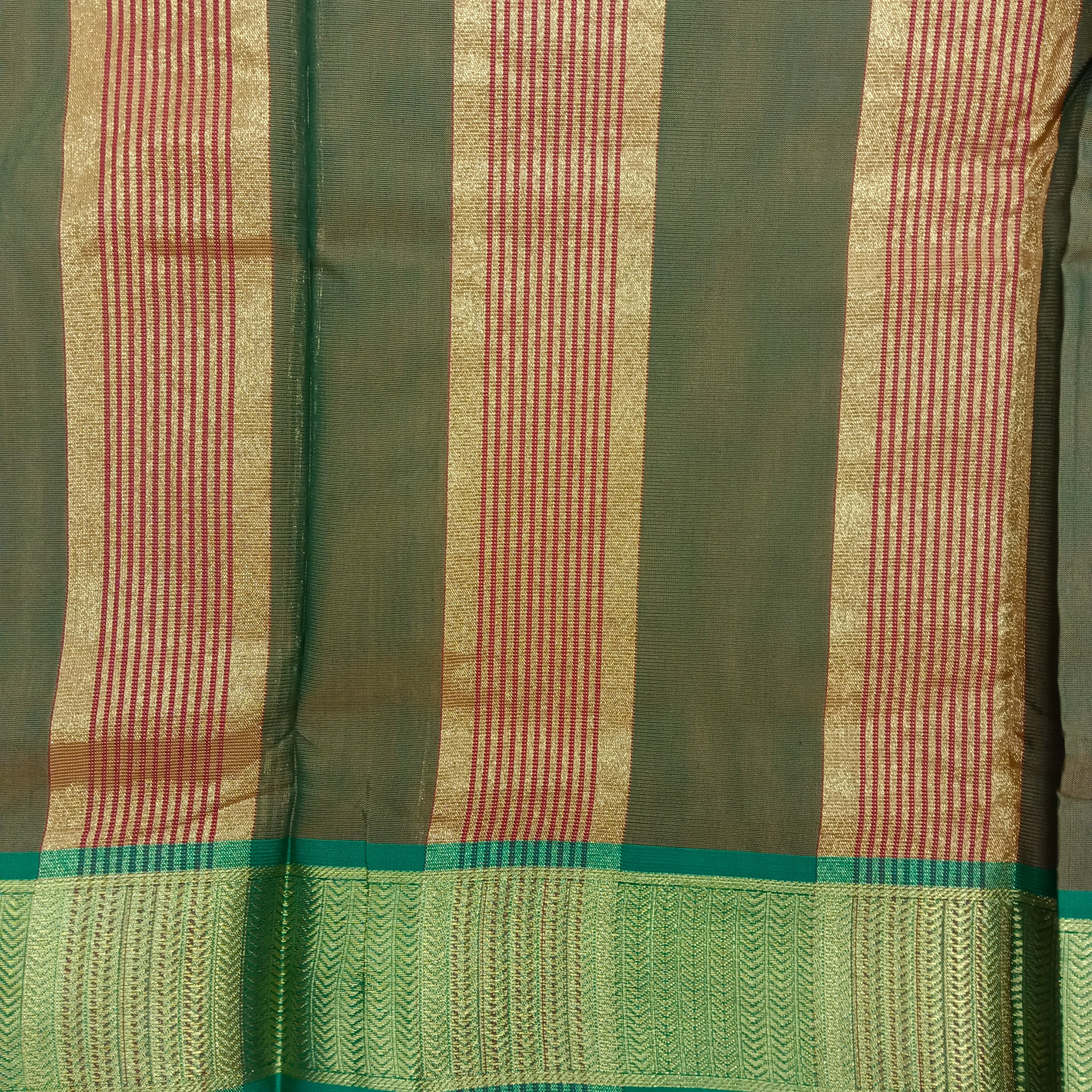 Devendra Jari 125k Ekki saree 10yards