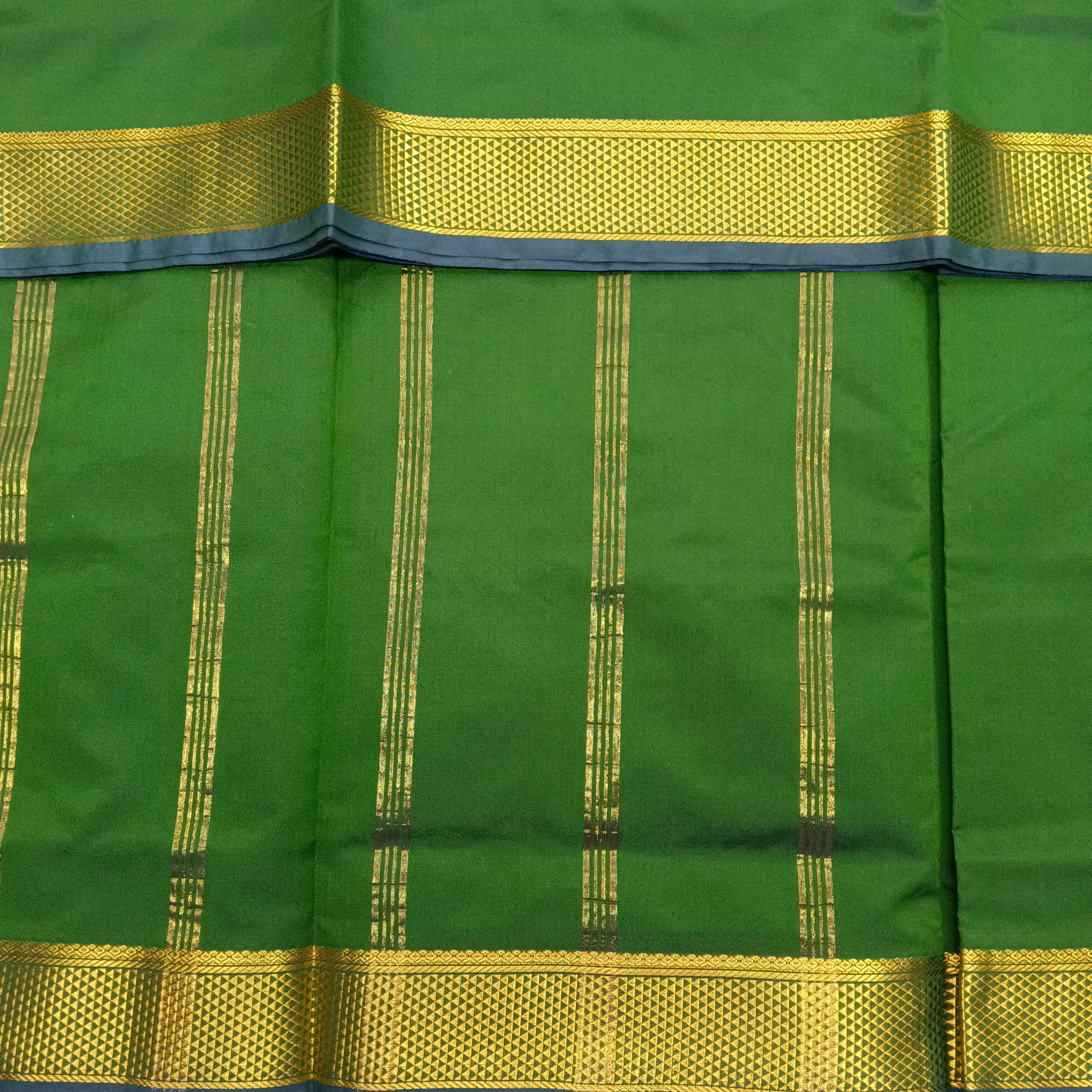 Poly silk 10.5yards  madisar