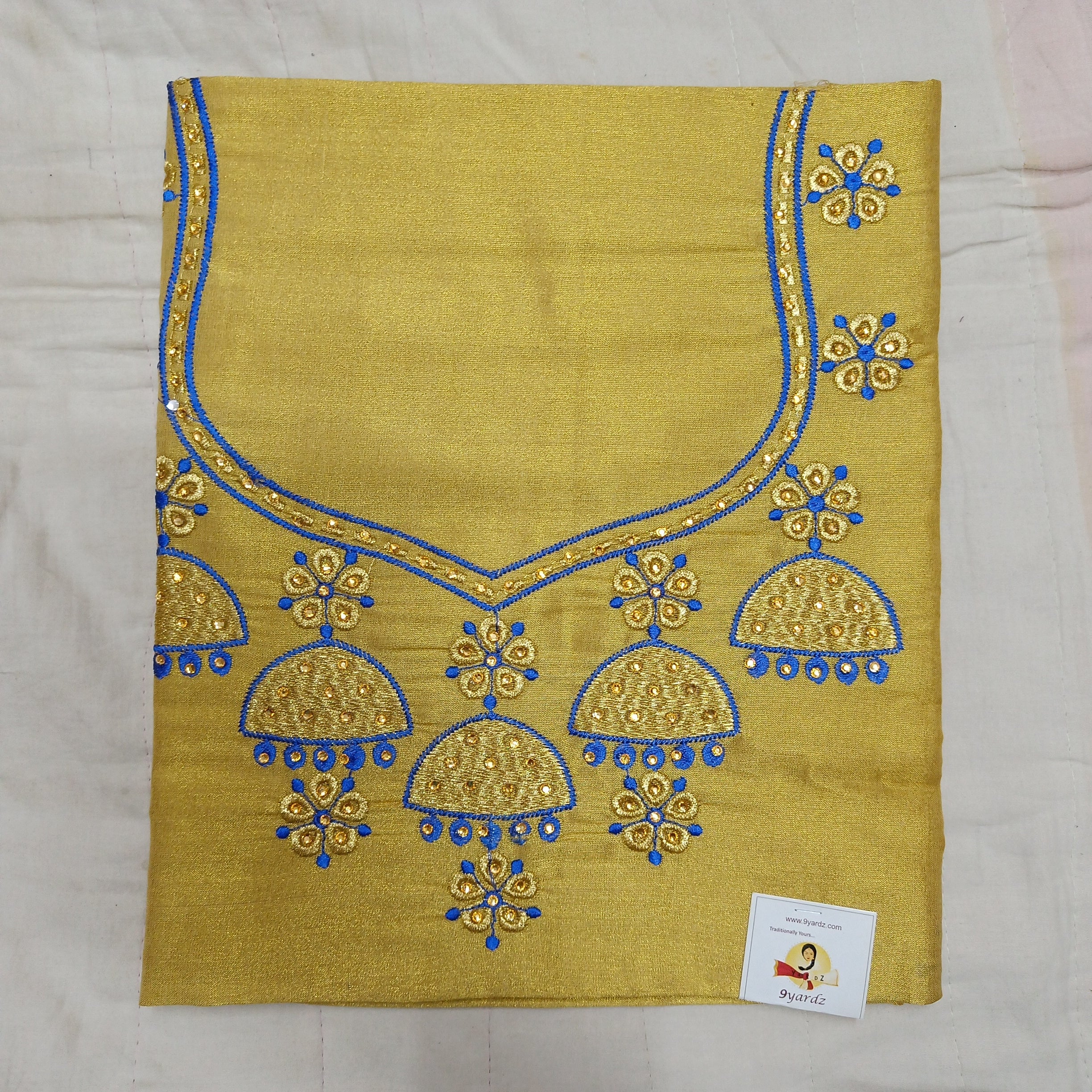 Tissue blouse bits