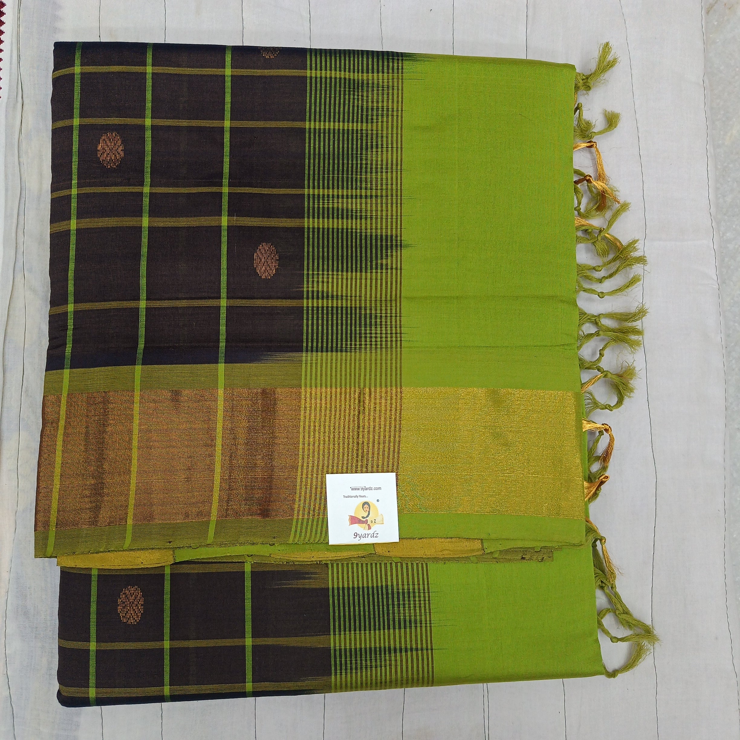 Semi silk checked with butta 6Yards