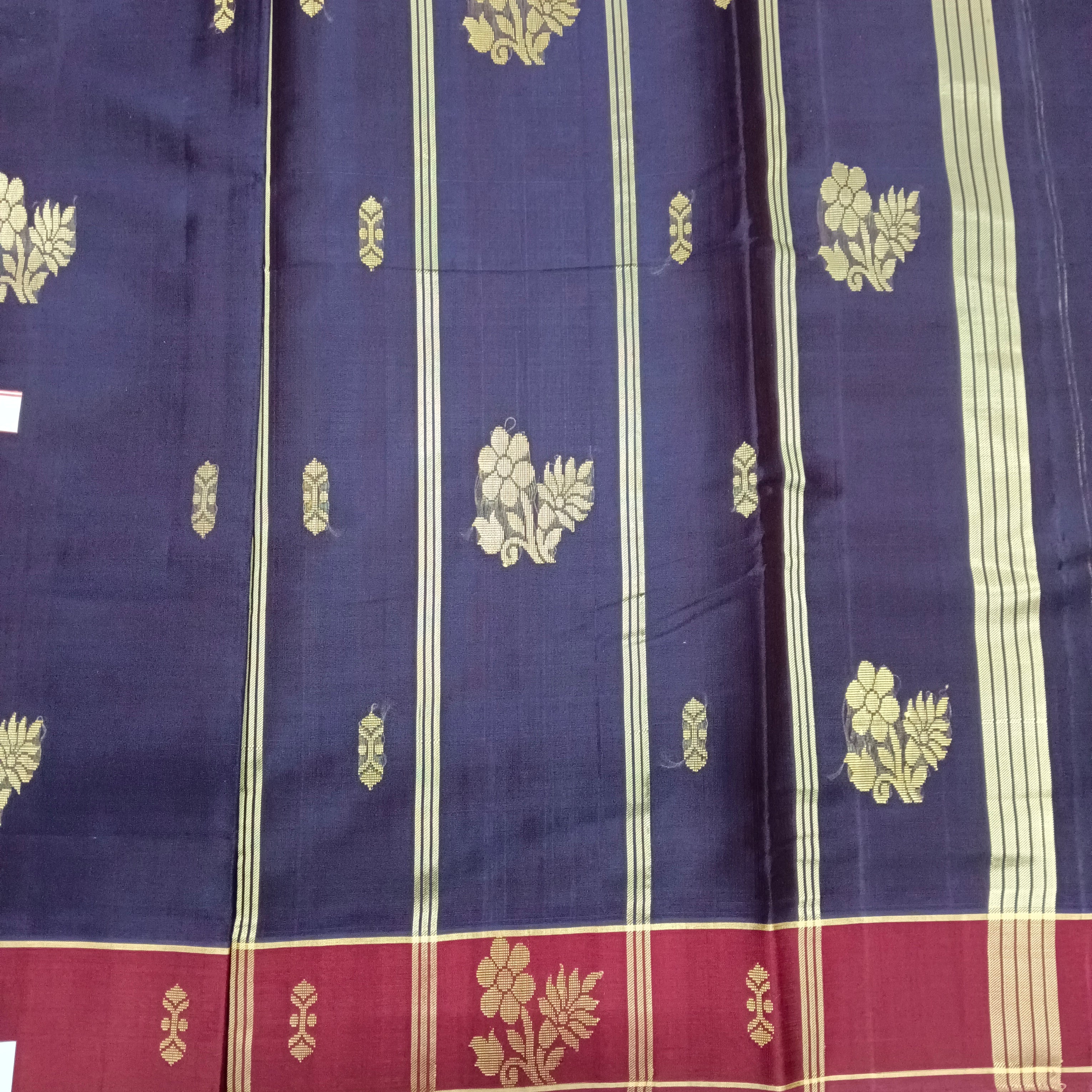 Devendra 10yards Body  Embossed