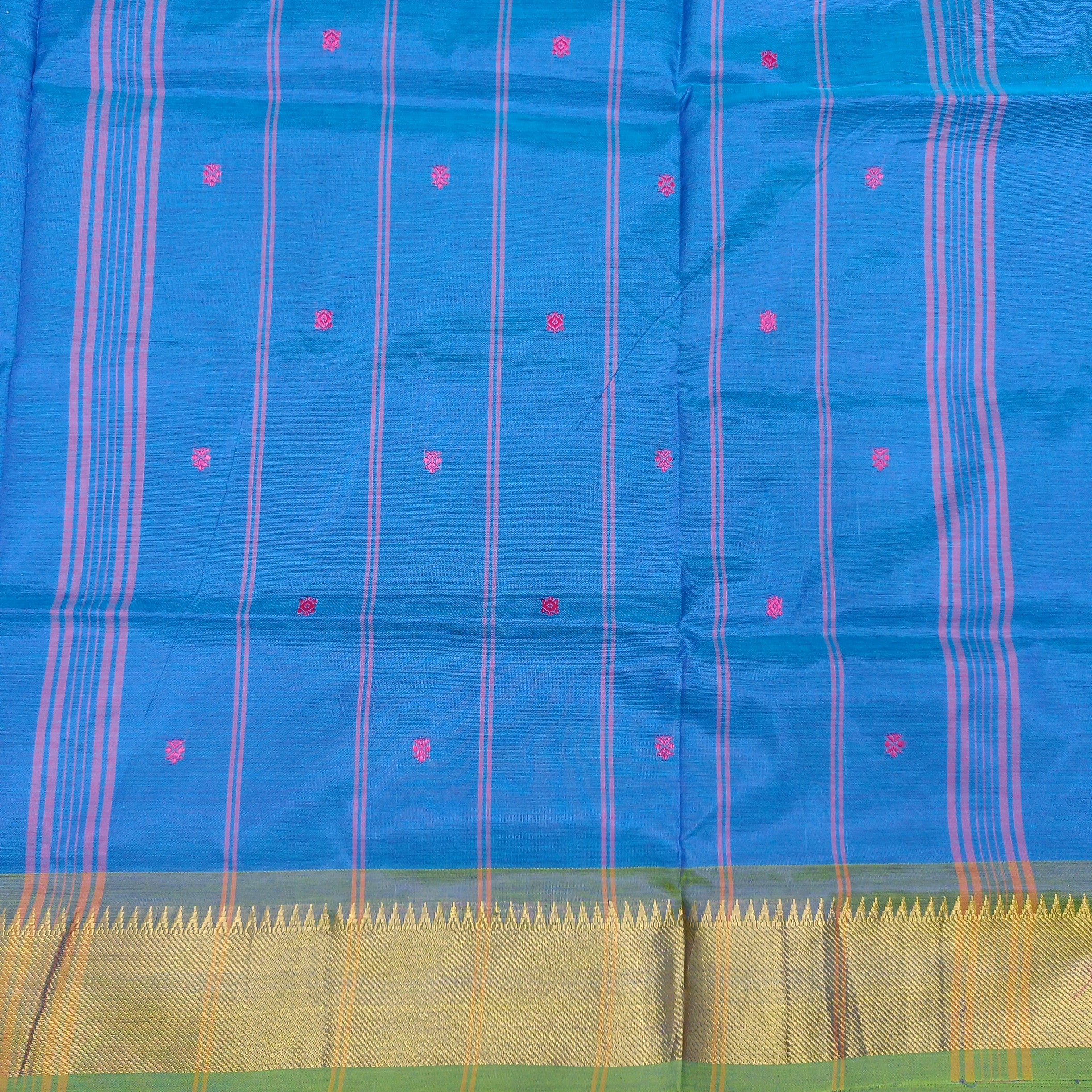 Vaazhainaar Pattu Madisar