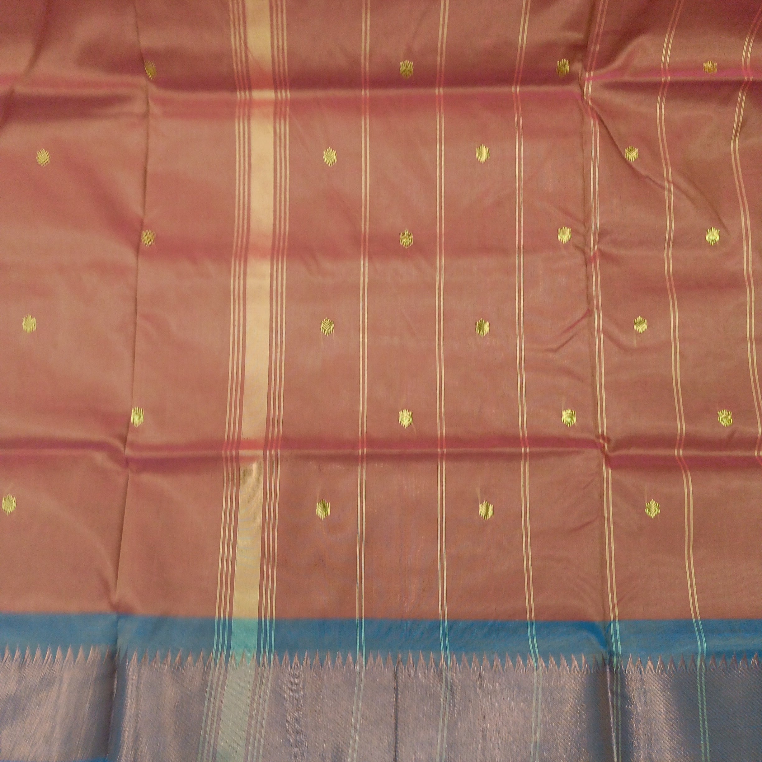 Vaazhainaar Pattu Madisar