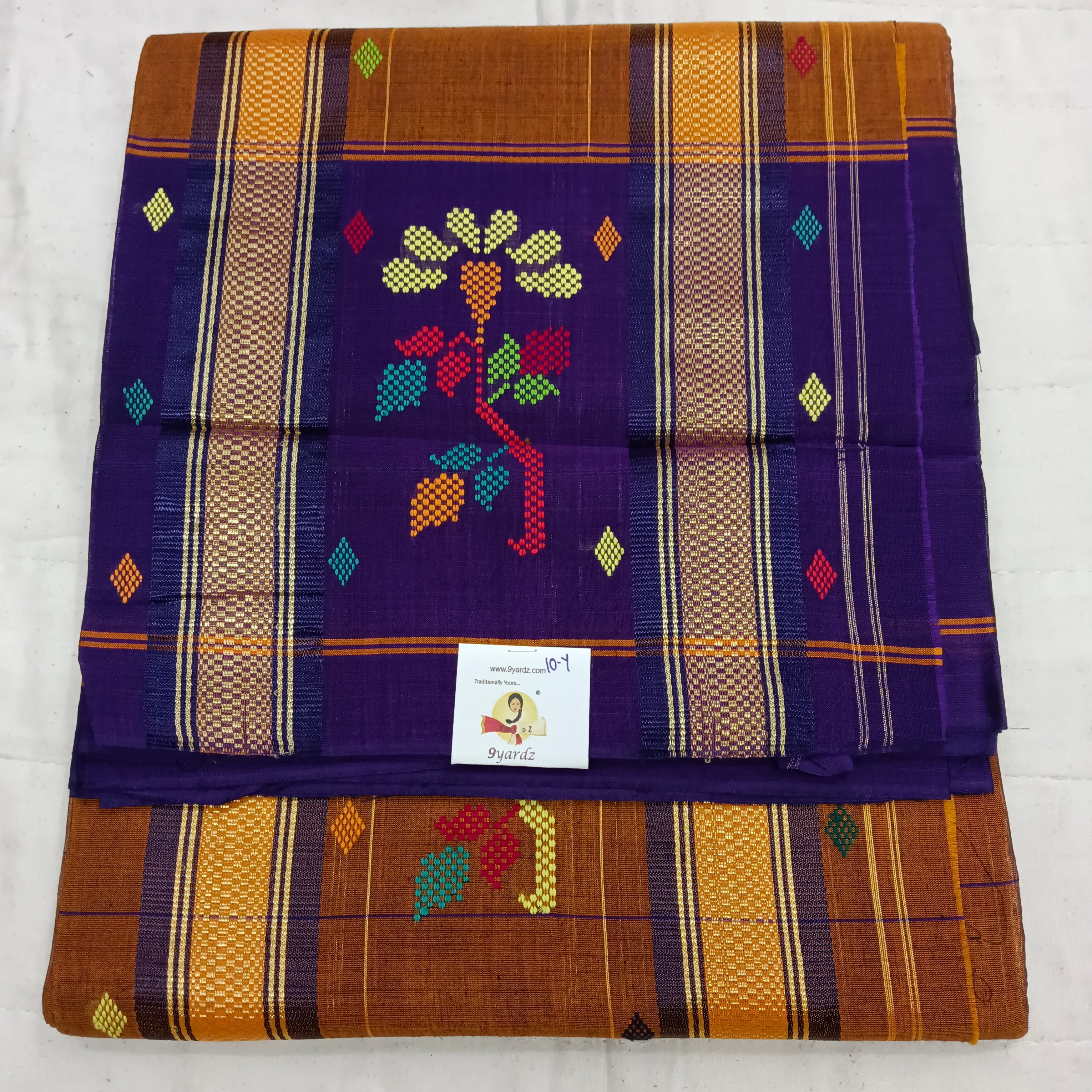 Devendra 10yards Body checked  Embossed