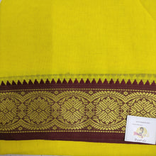 Load image into Gallery viewer, Cotton Colour  Dhothi 9*5