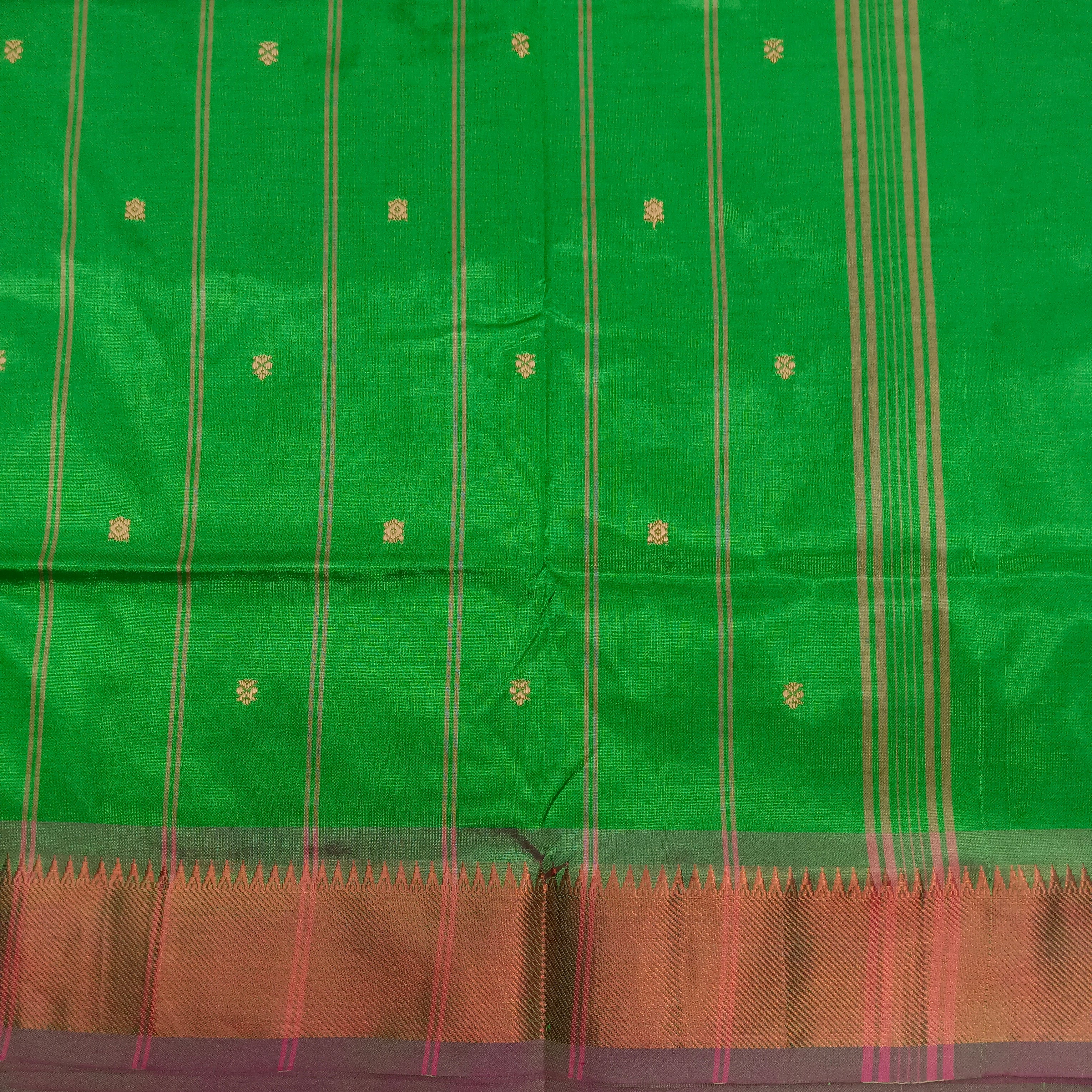 Vaazhainaar Pattu Madisar