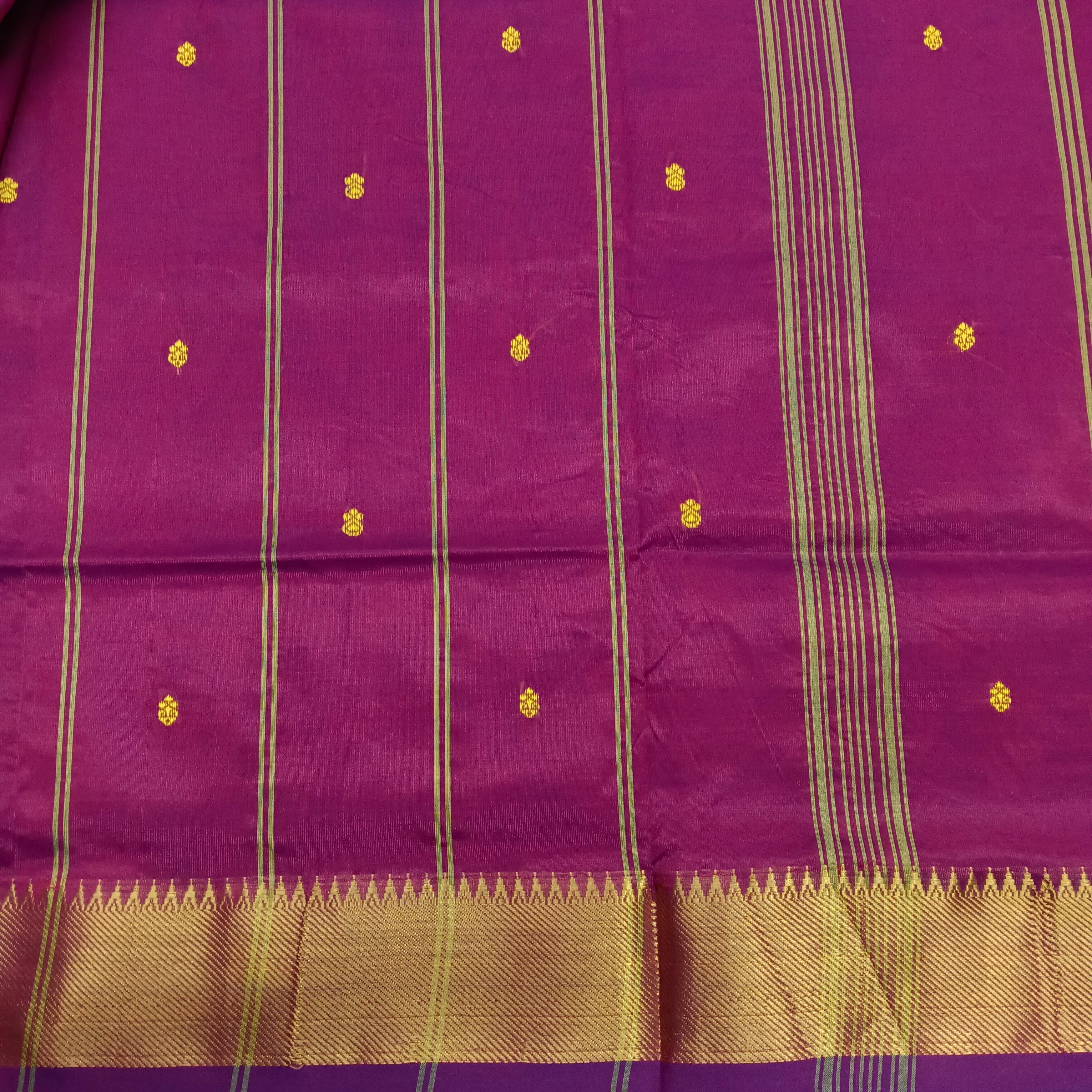Vaazhainaar Pattu Madisar