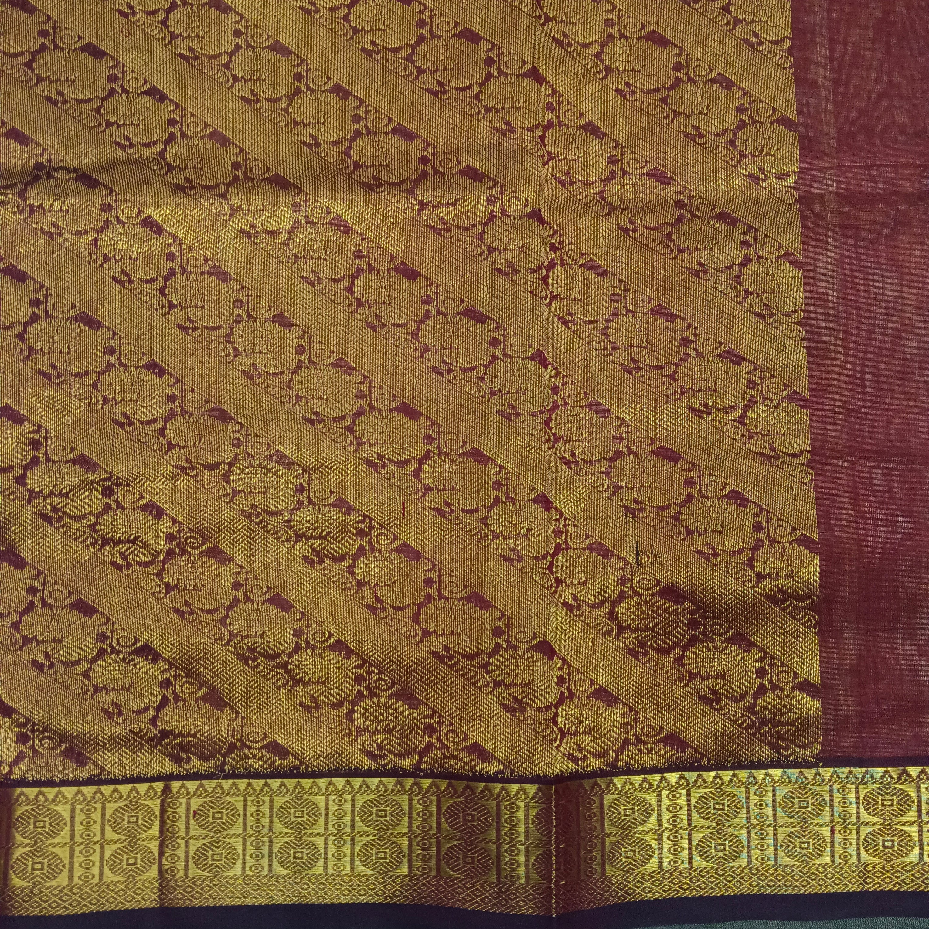Pure silk cotton- Reverse Pallu- Semi Korvai