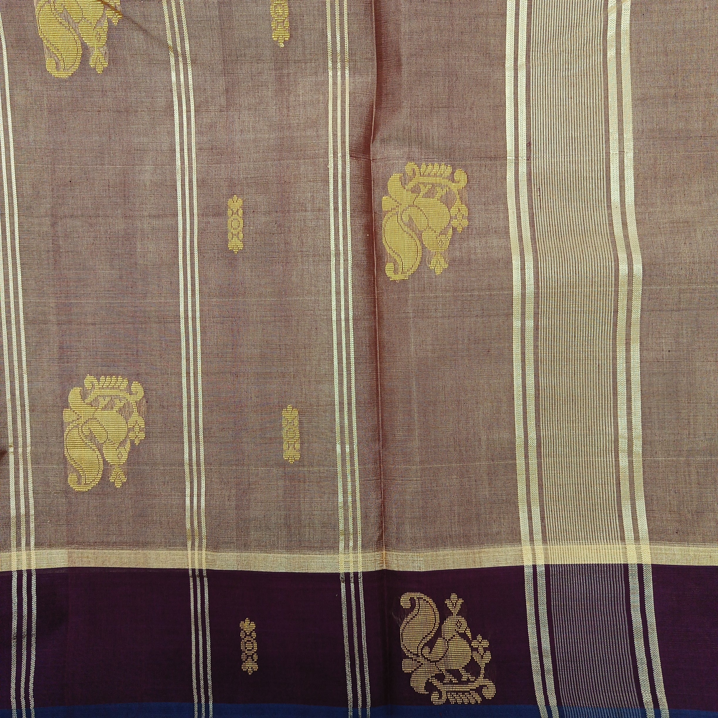 Devendra 10yards Body  Embossed