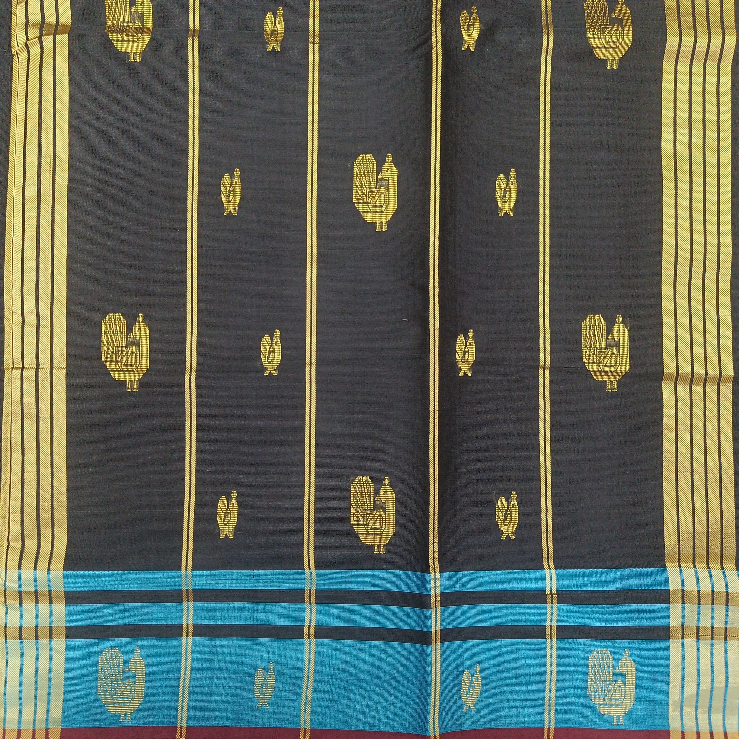 Devendra 11 yards Body  Embossed