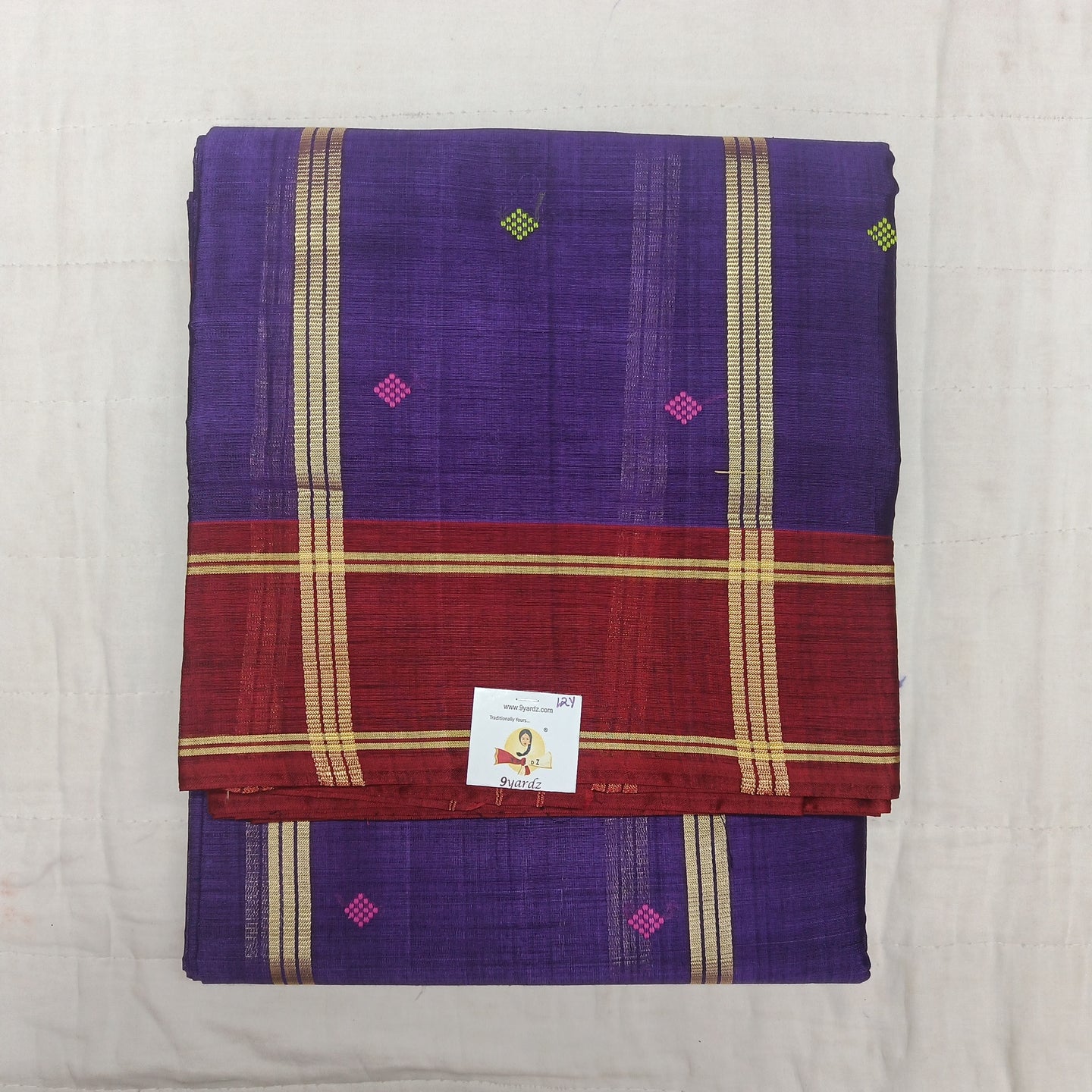 Devendra  Plain butta 12yards