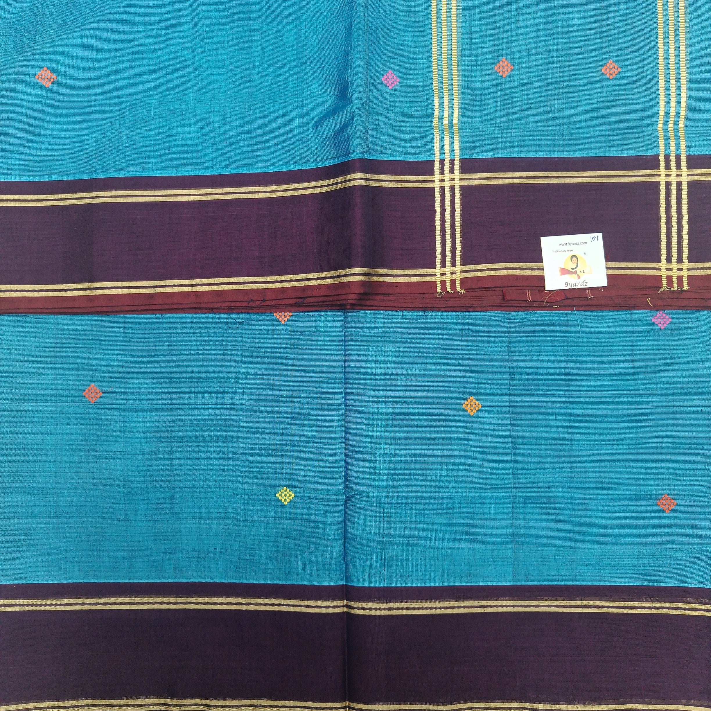 Devendra  Plain butta 10yards