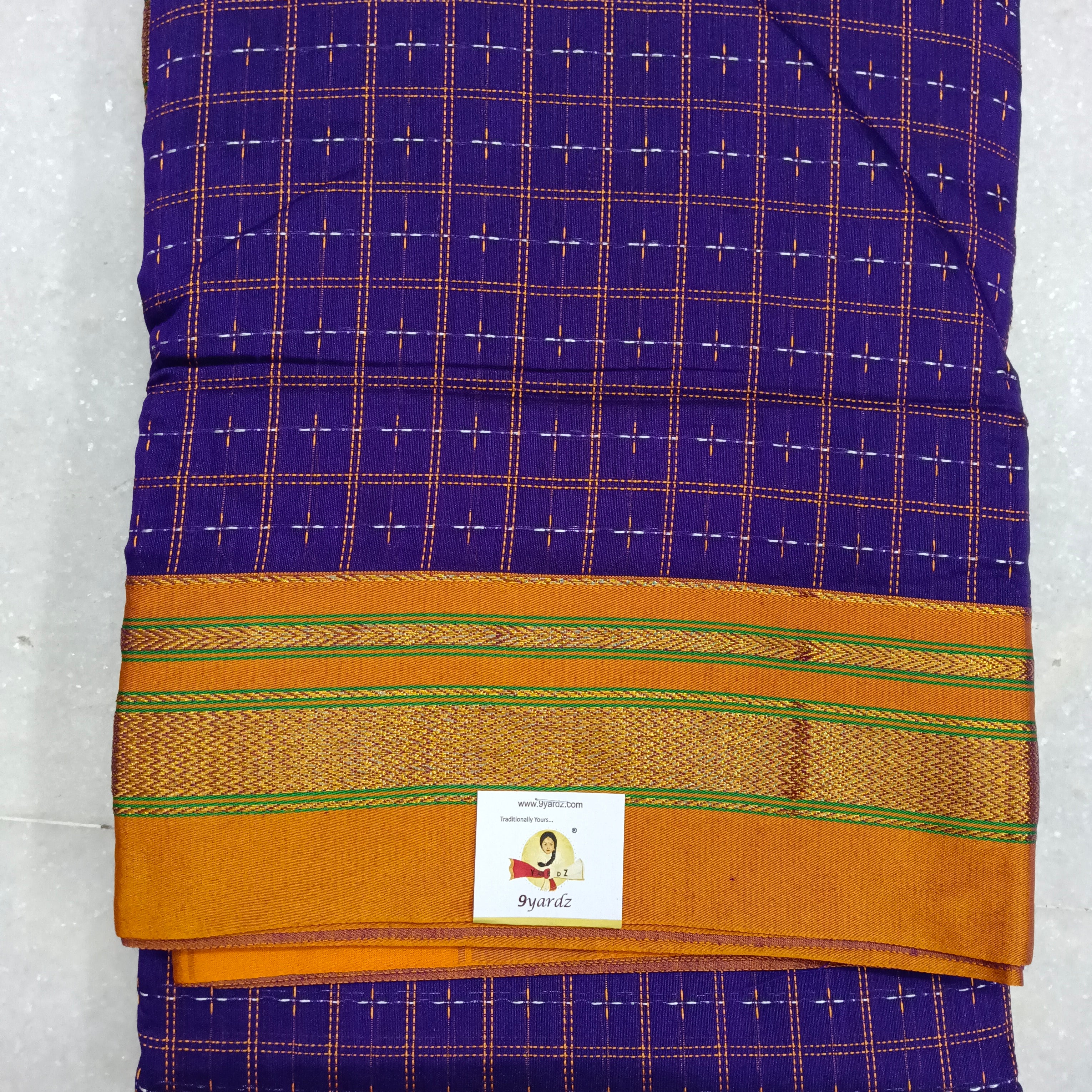 Ikkal sarees madisar 10yardz