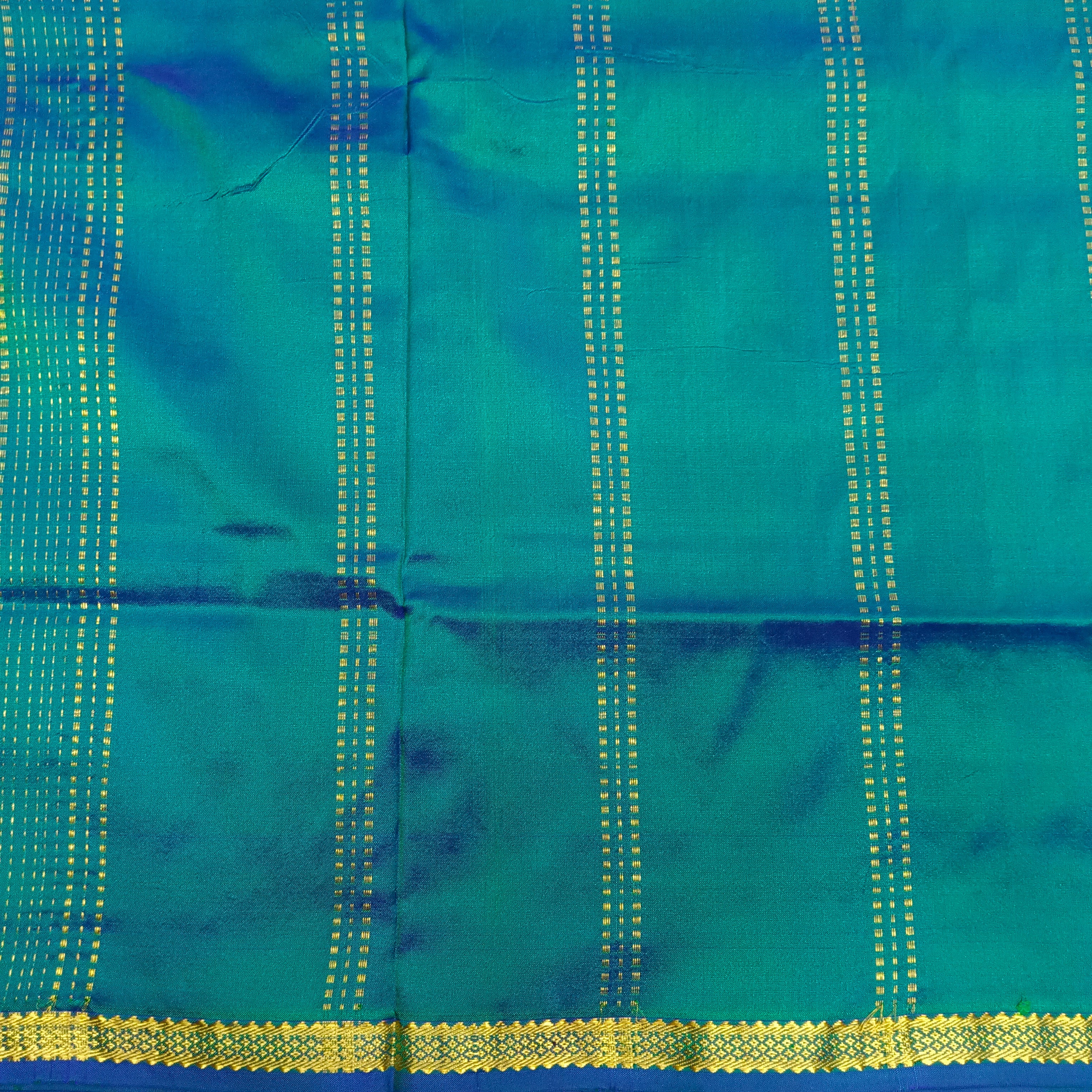Pure silk 10.5 yardz