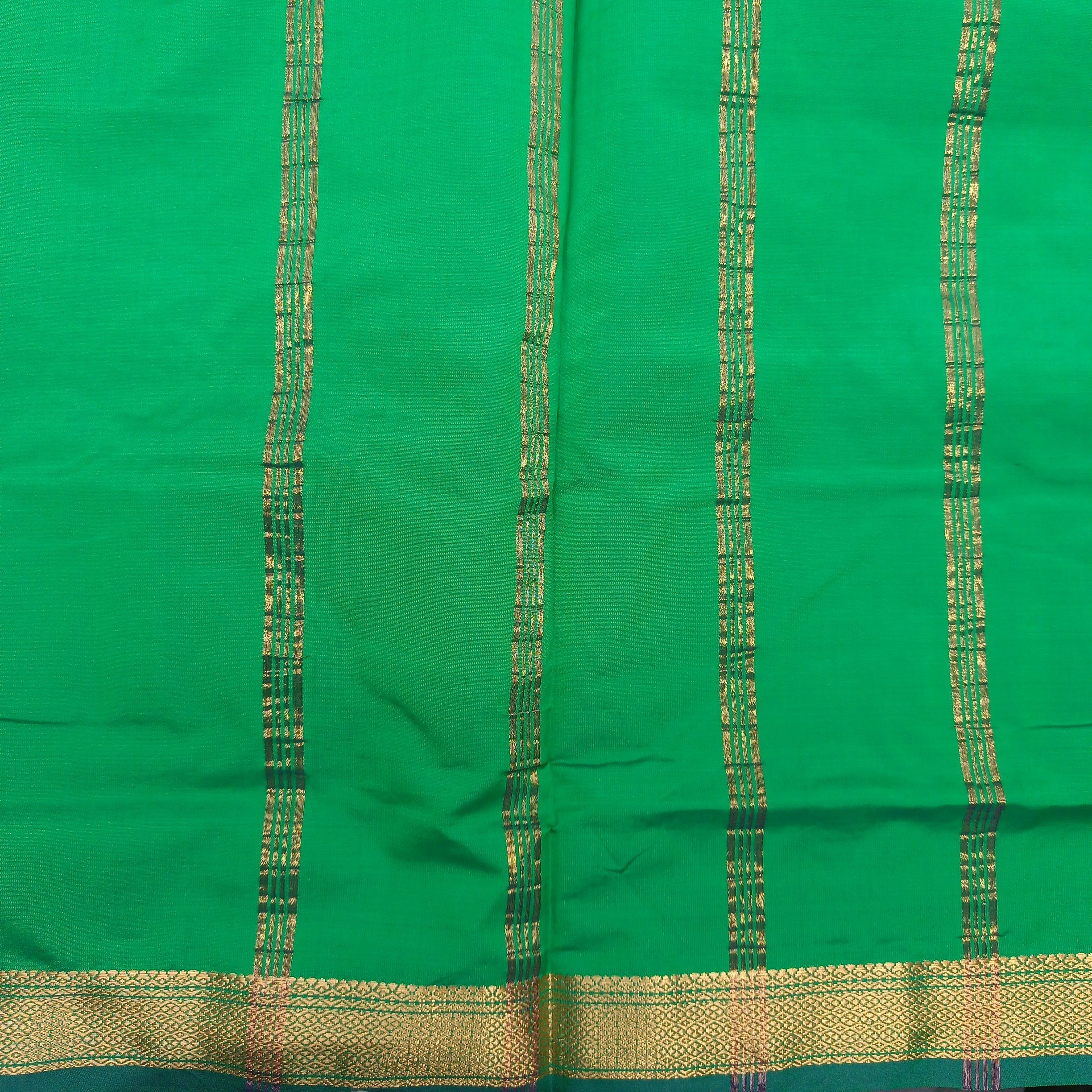 Poly silk 10.5yards  madisar