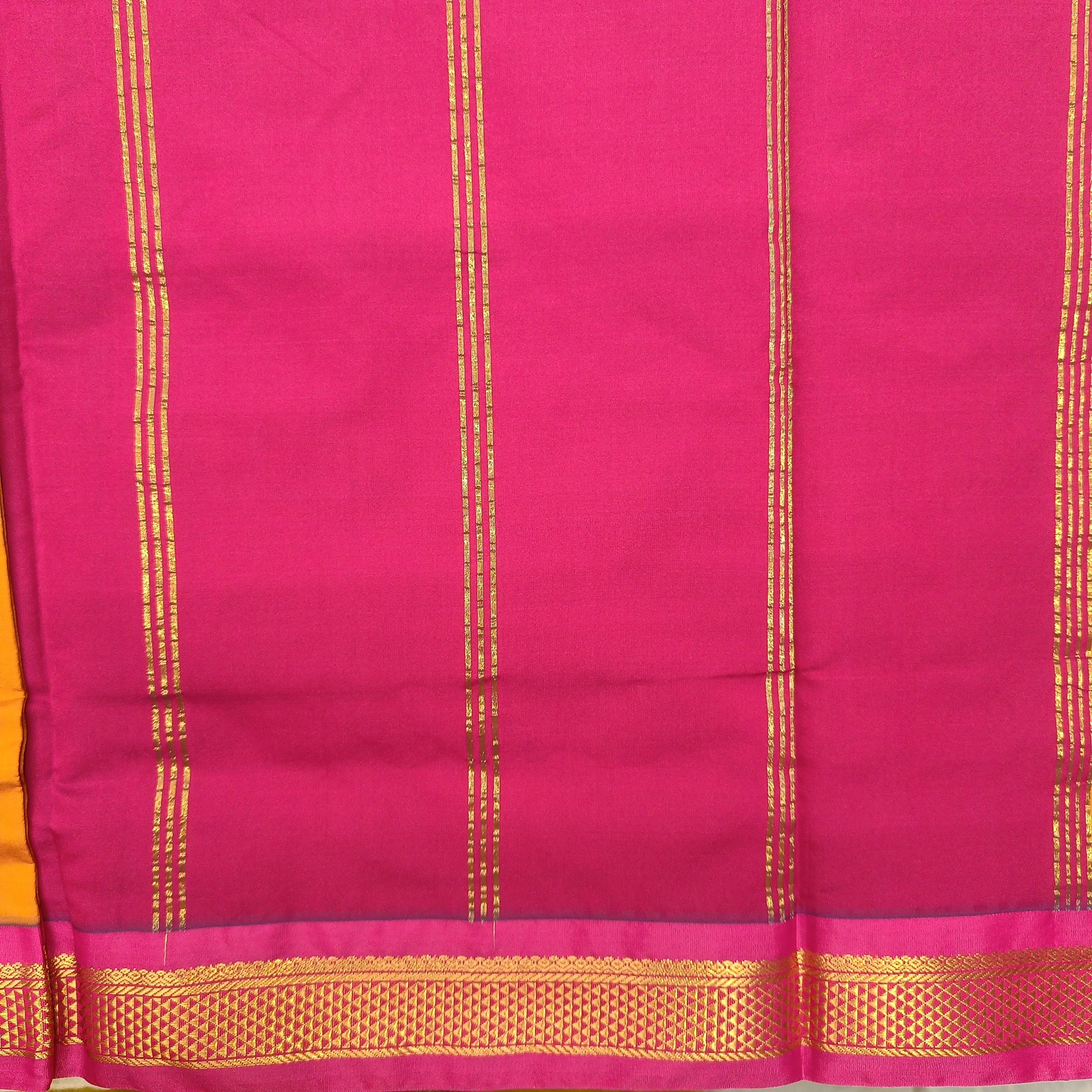 Poly silk 10.5yards  madisar
