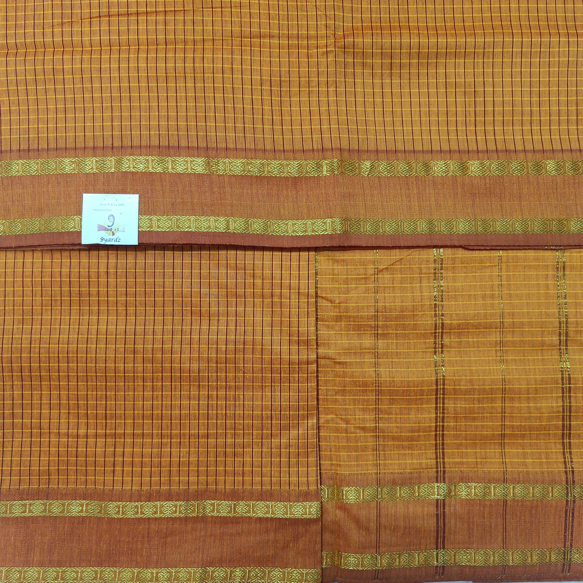 Kalyani Cotton checked madisar 9.5yardz
