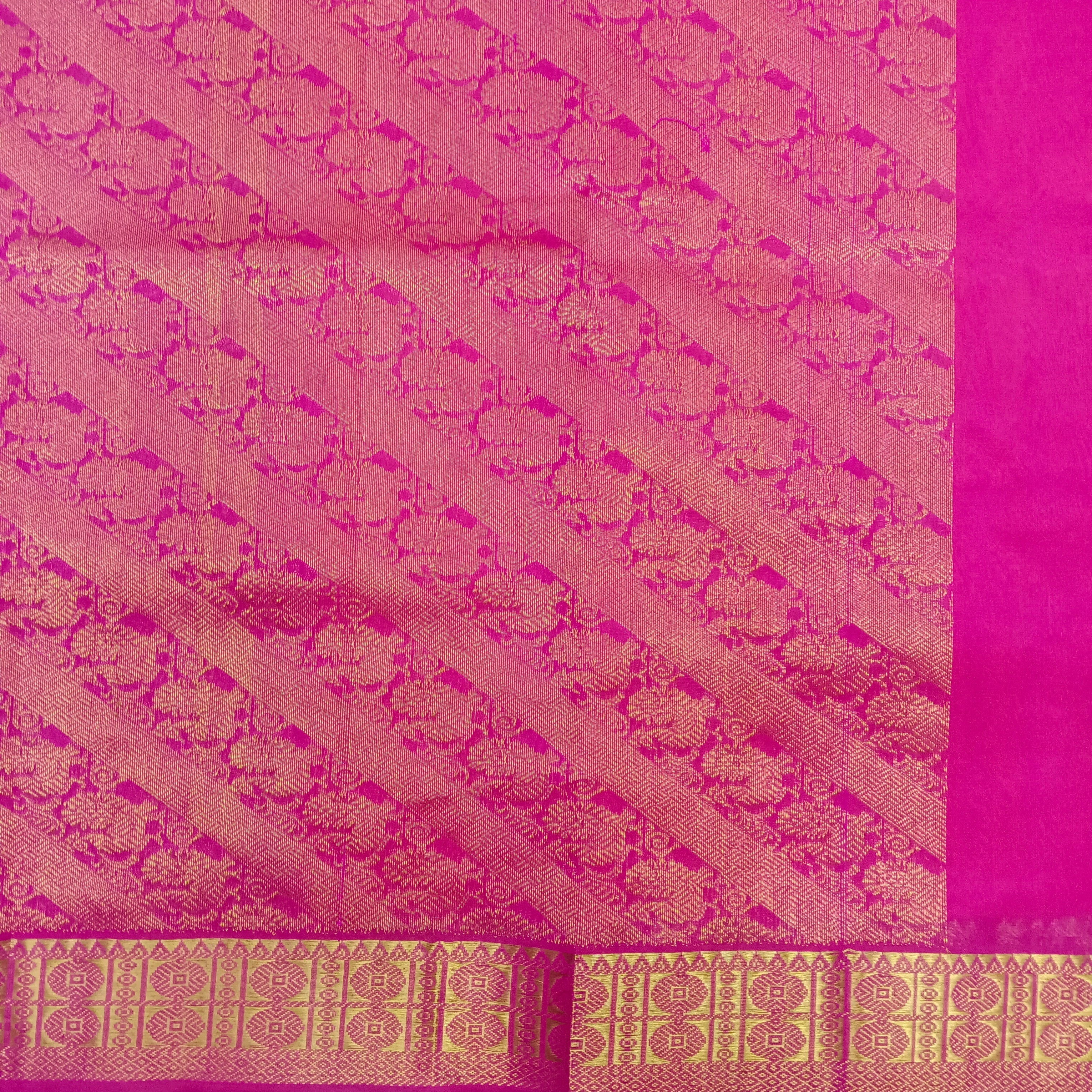 Pure silk cotton- Reverse Pallu- Semi Korvai