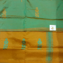 Load image into Gallery viewer, Vaazhainaar pattu 6yards
