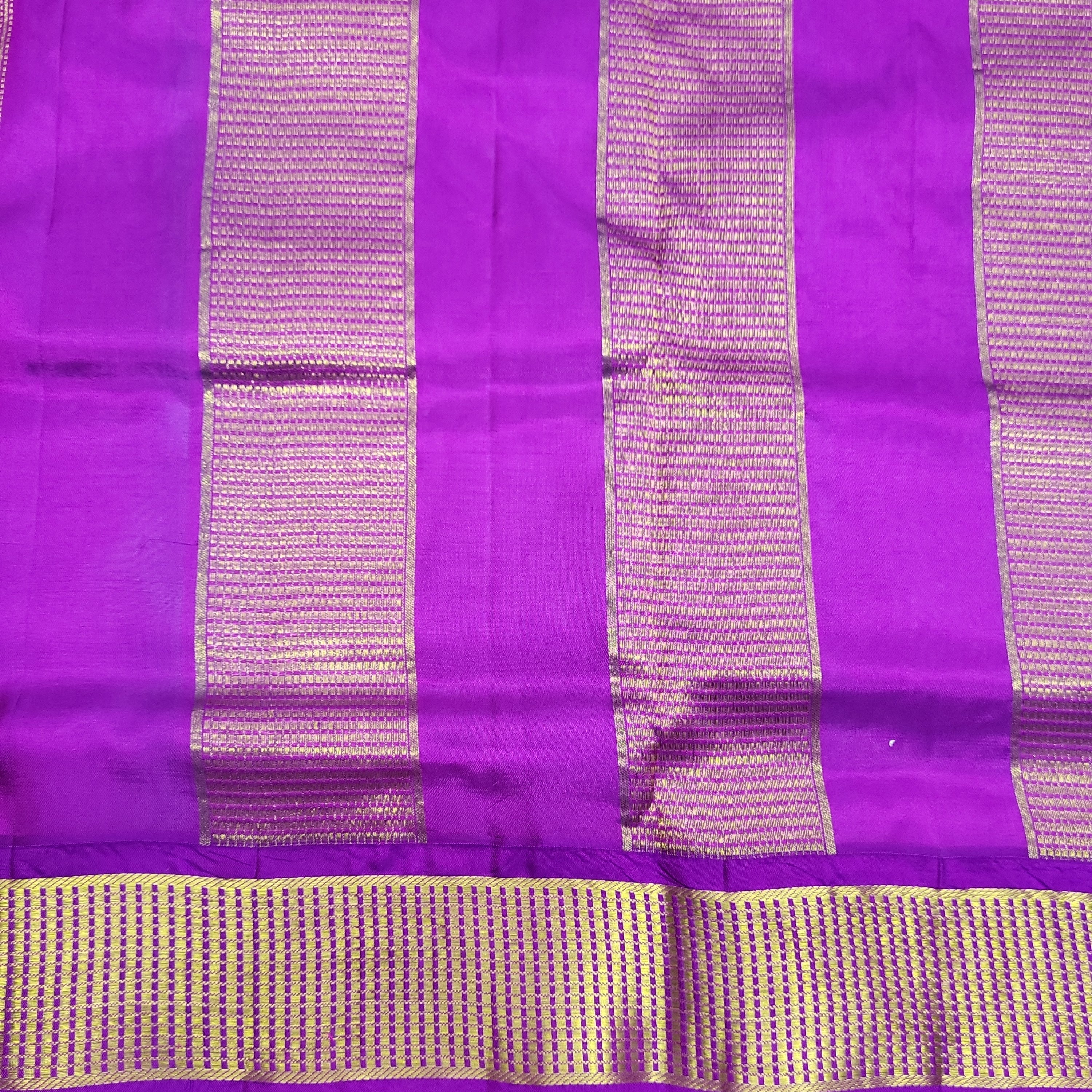 Pure silk 10.25 yardz