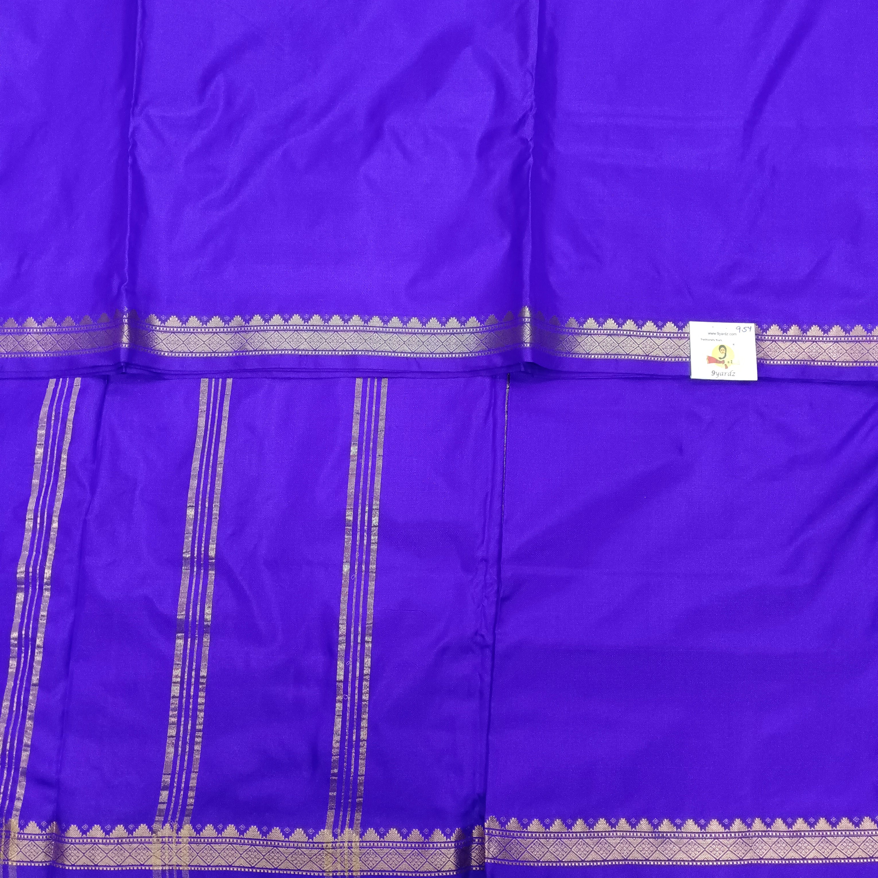 Pure silk 9.5yardz