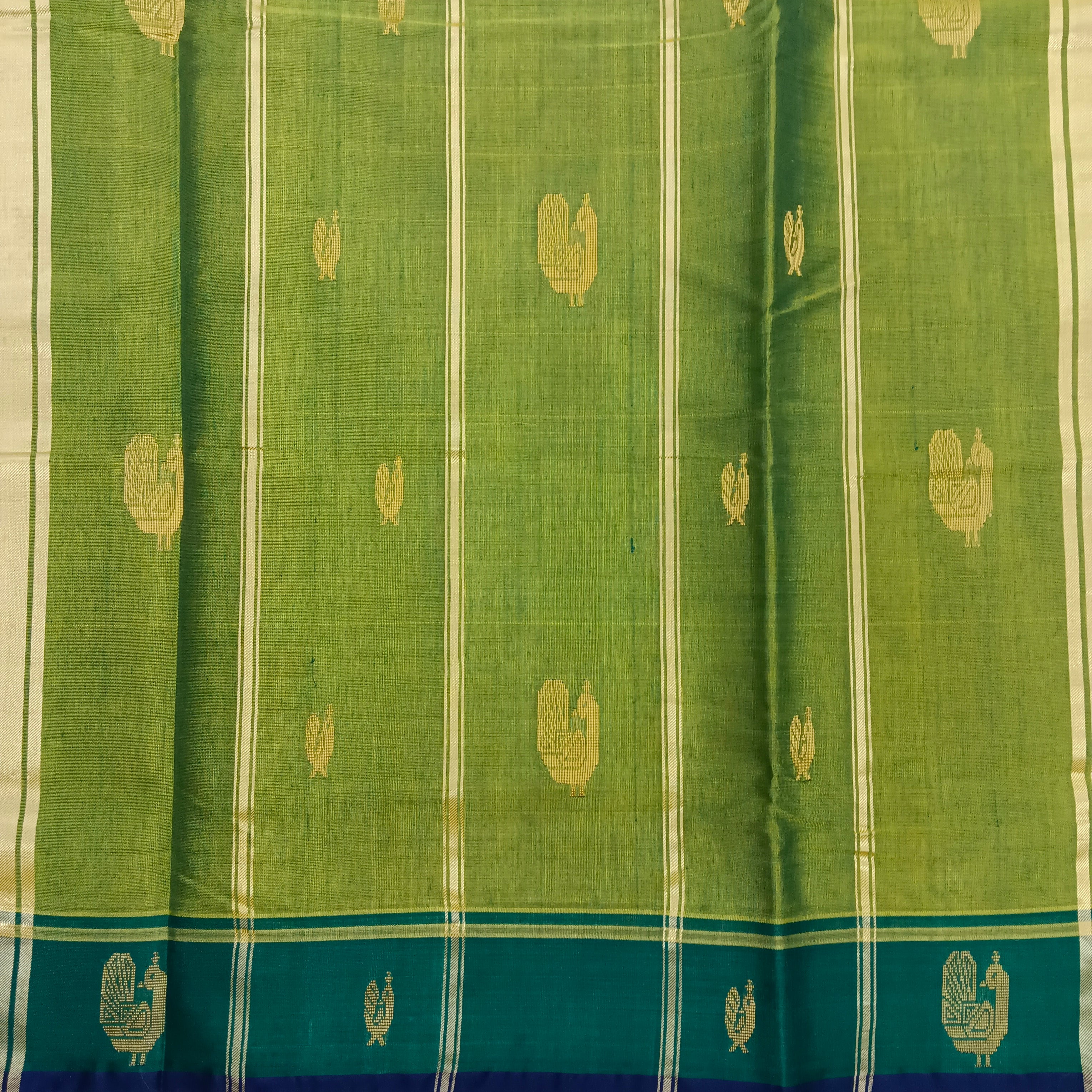 Devendra 10yards Body  Embossed