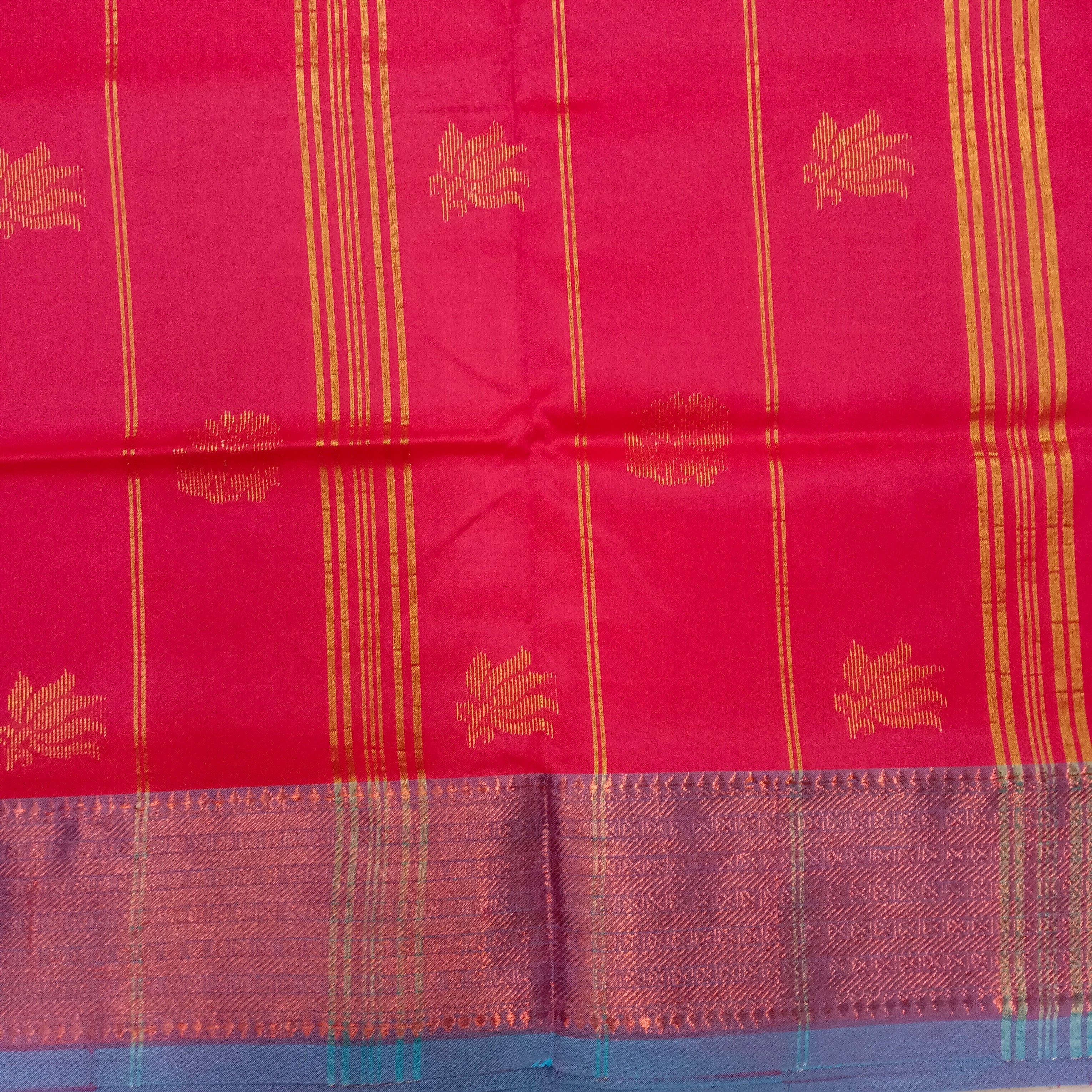 Vaazhainaar Pattu Madisar
