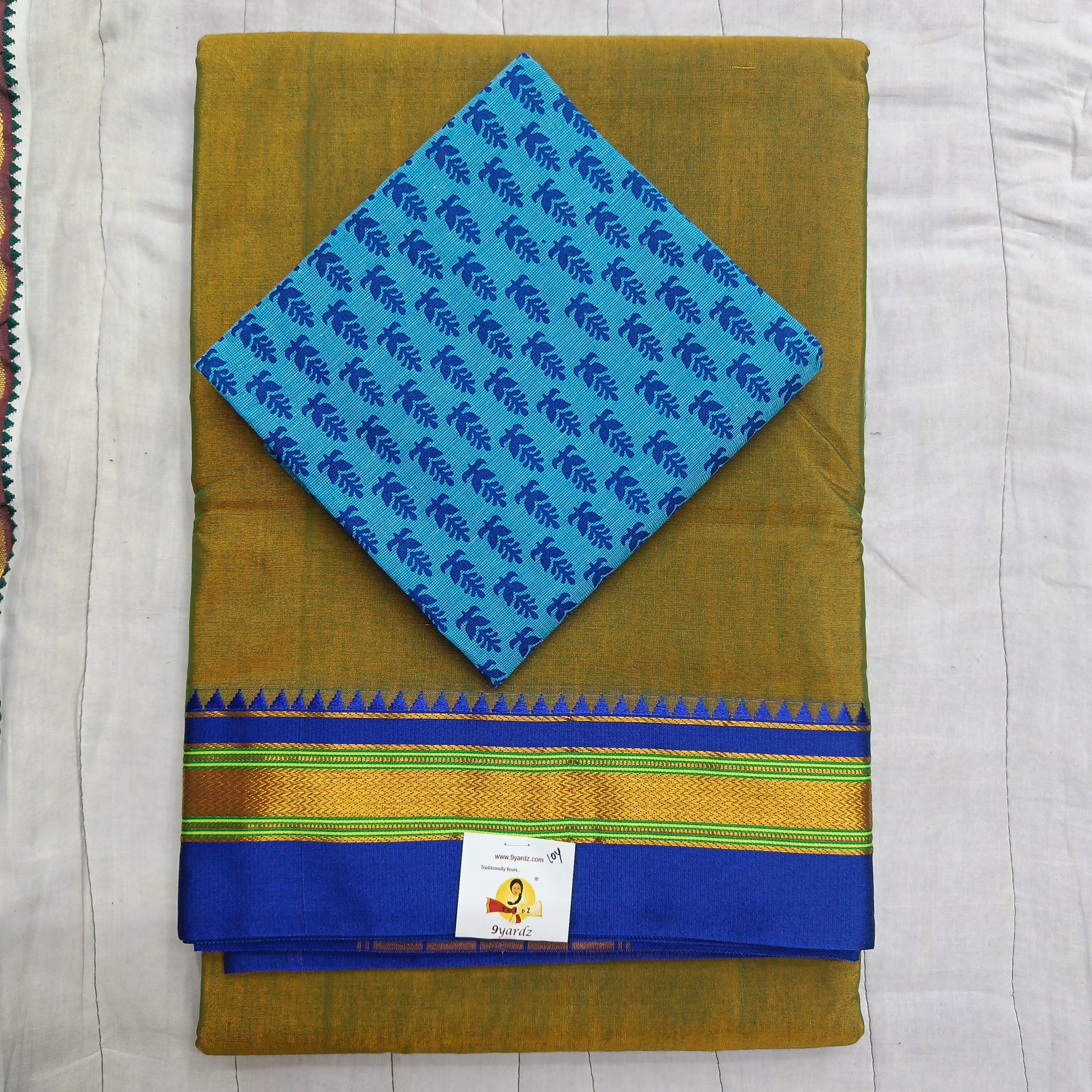 Ikkal sarees madisar plain 10yardz (with blouse)