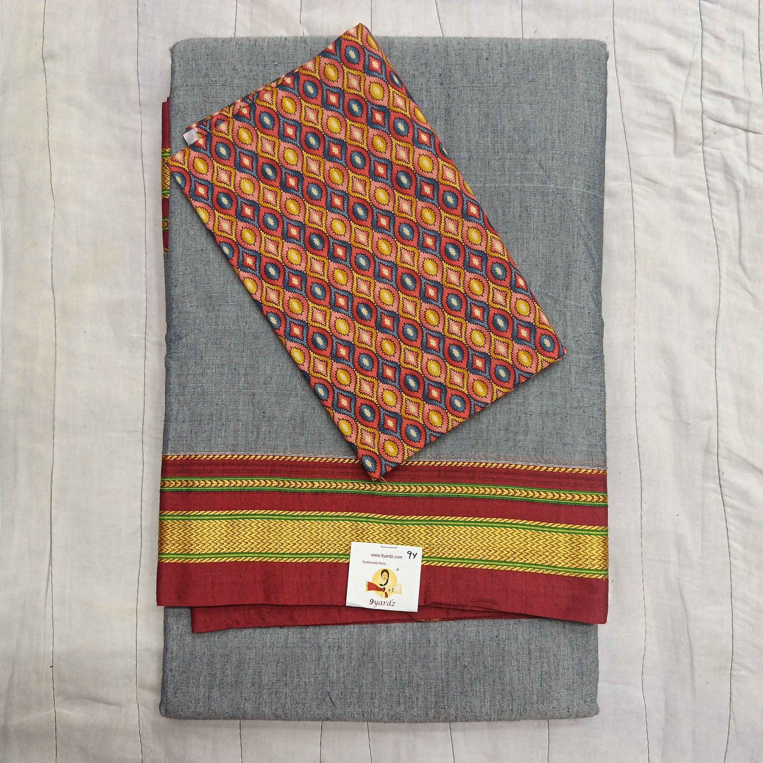 Ikkal sarees madisar plain 9yardz(with blouse)