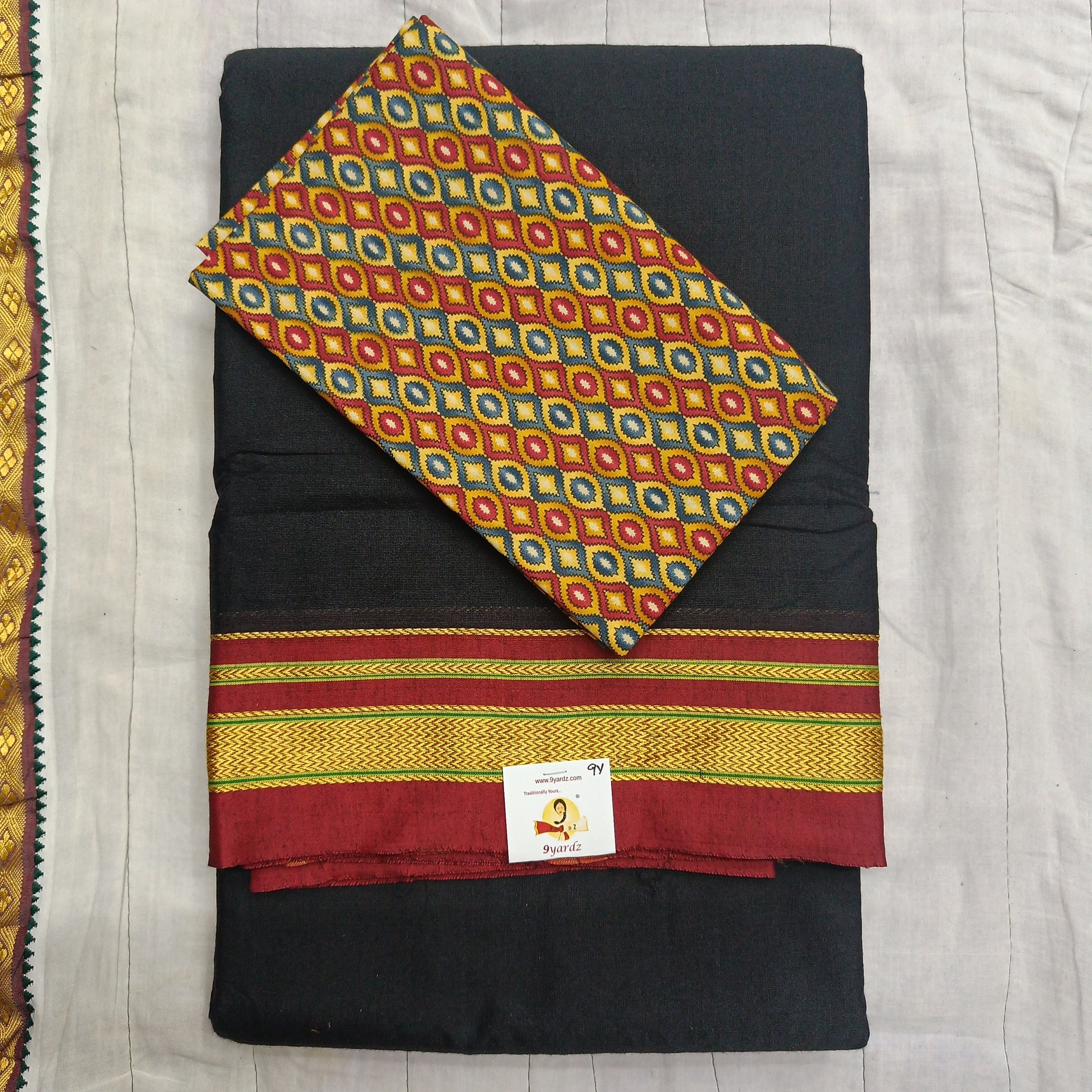 Ikkal sarees madisar plain 9yardz(with blouse)