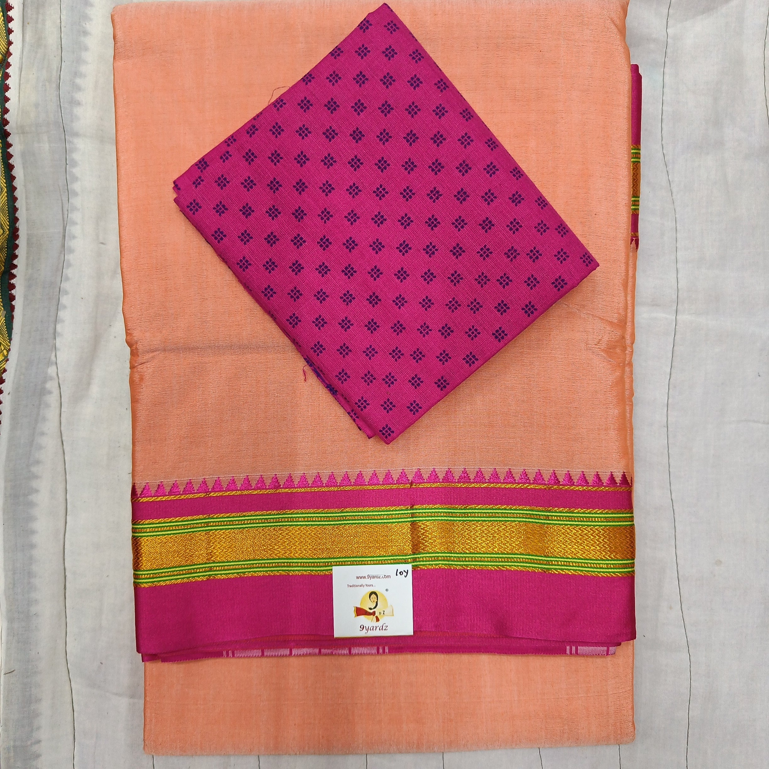 Ikkal sarees madisar plain 10yardz(with blouse)