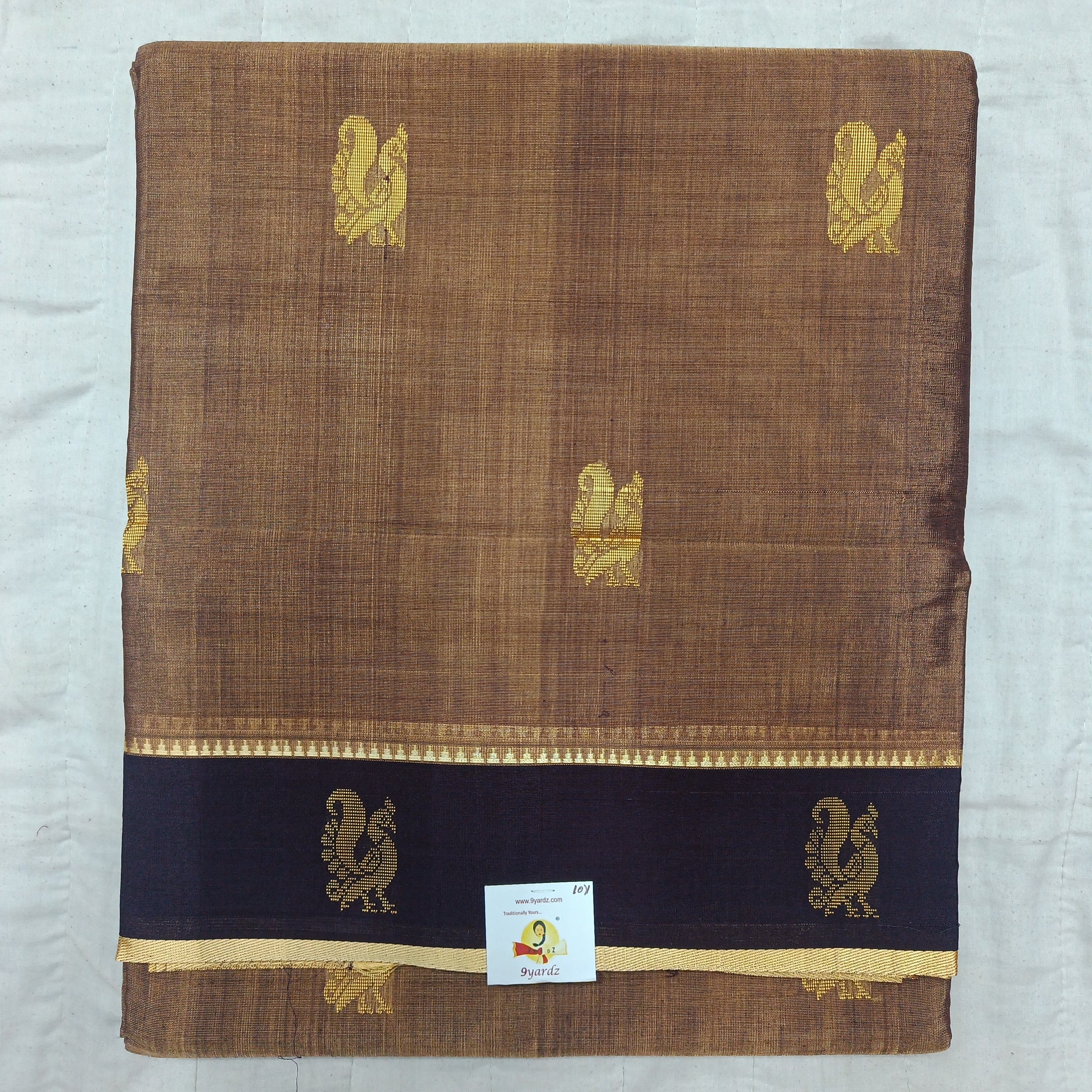 Devendra 10yards Body  Embossed