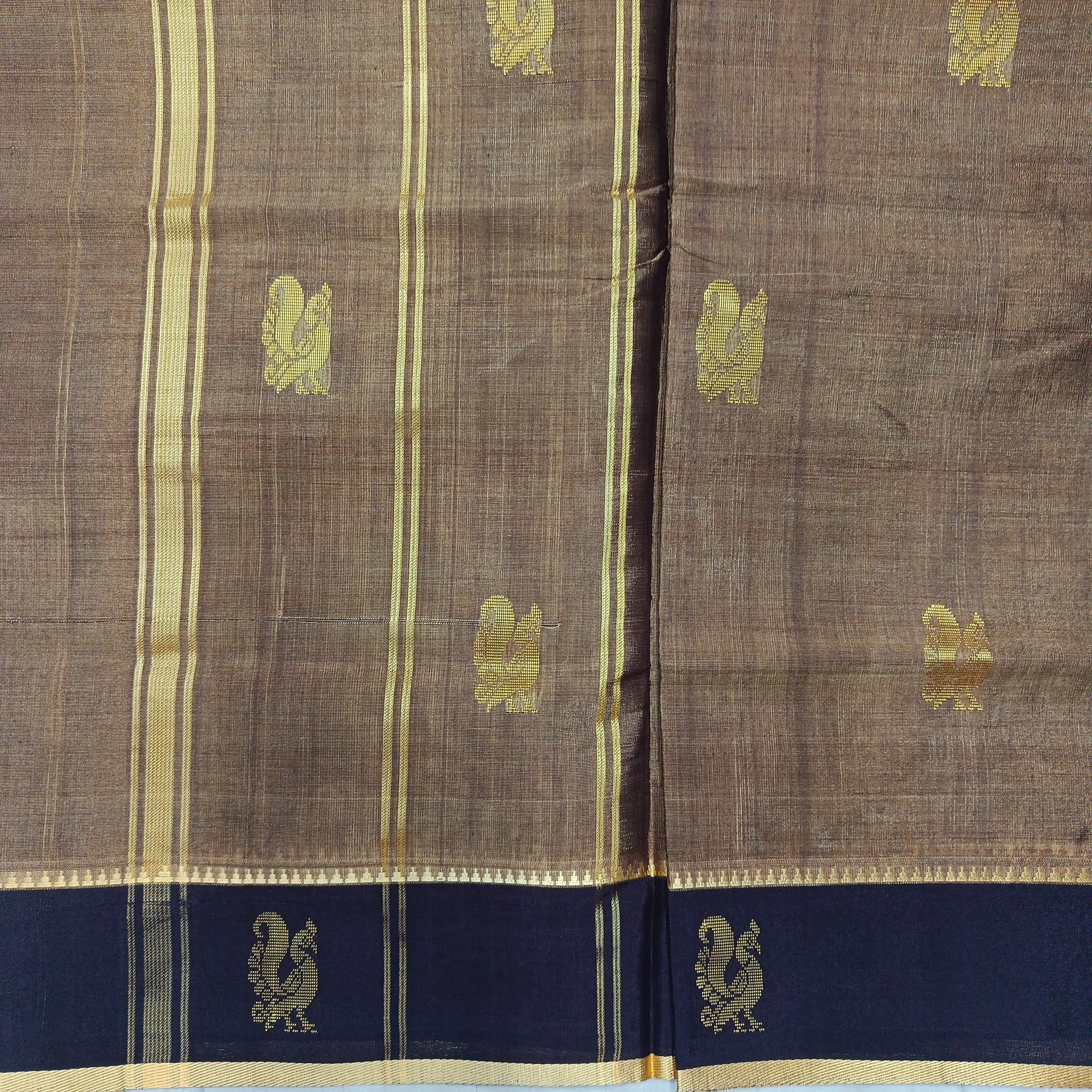 Devendra 10yards Body  Embossed