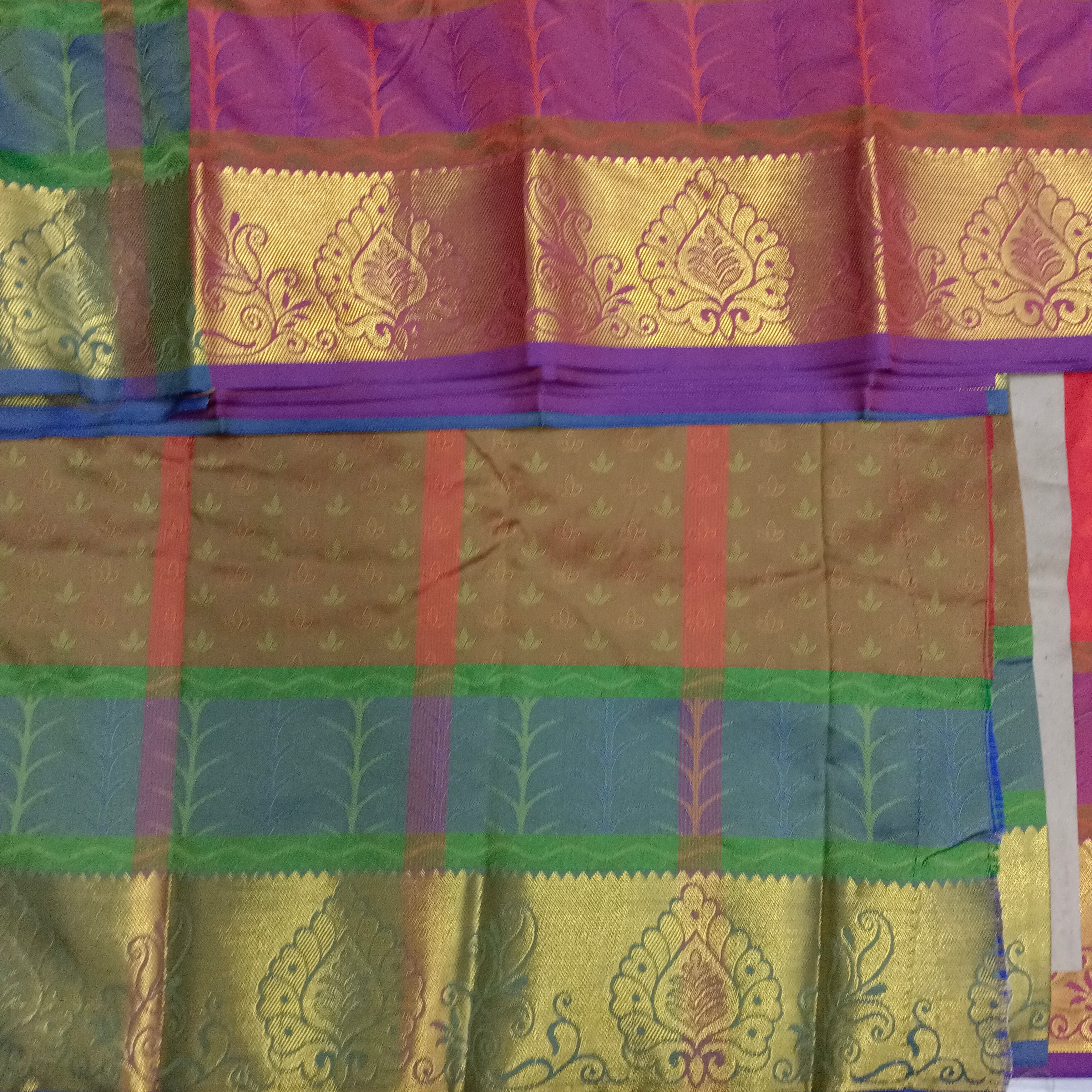 Rich poly Silk 6yardz