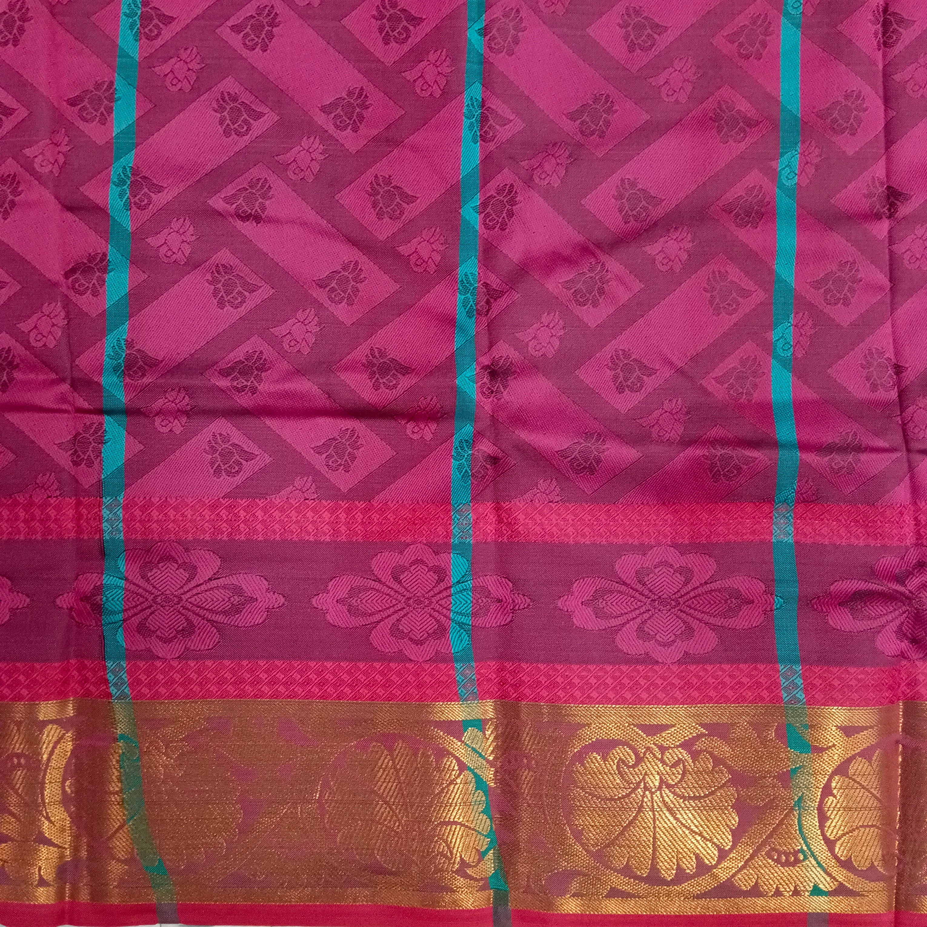 Rich poly Silk 6yardz
