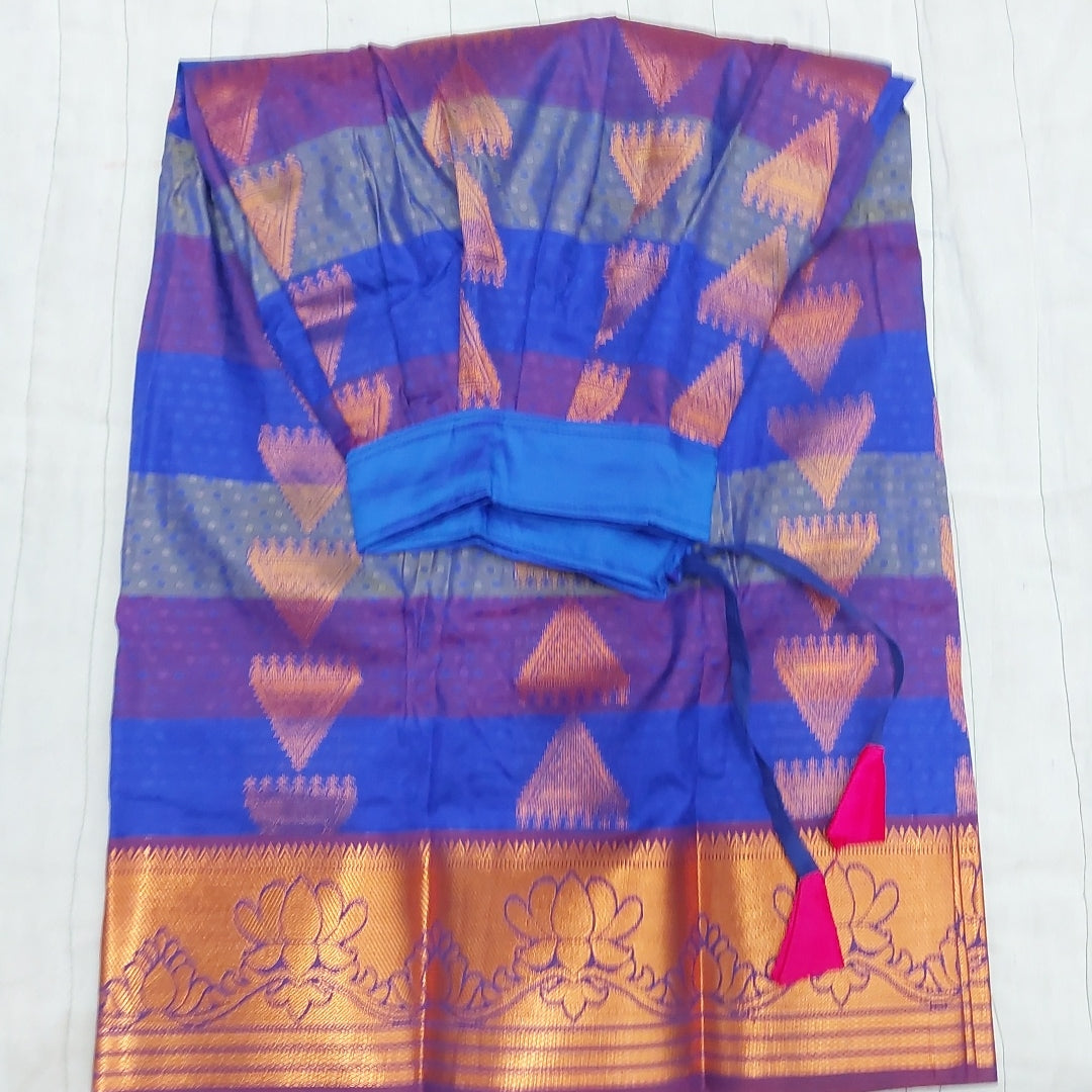 Embossed Pavadai