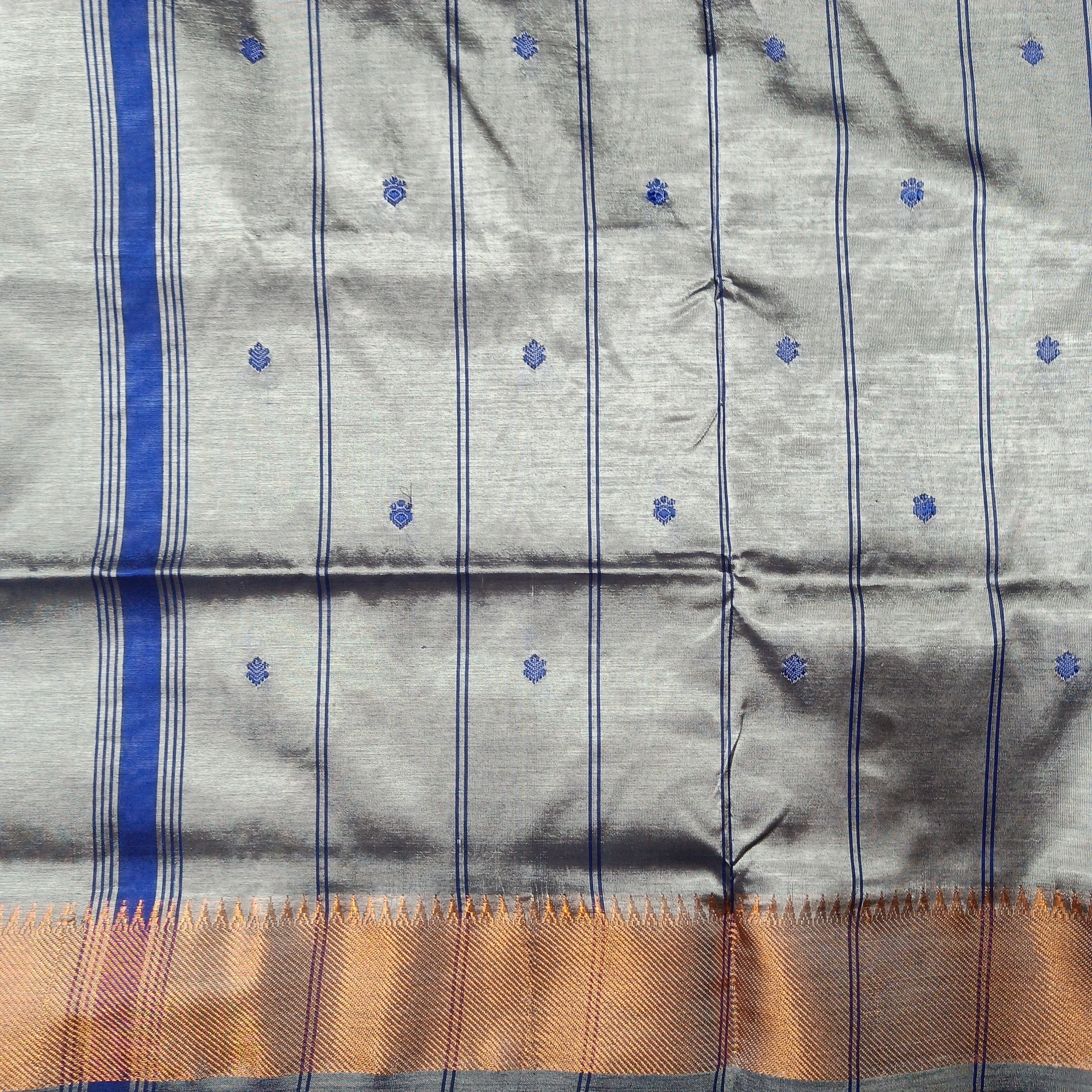 Vaazhainaar Pattu Madisar