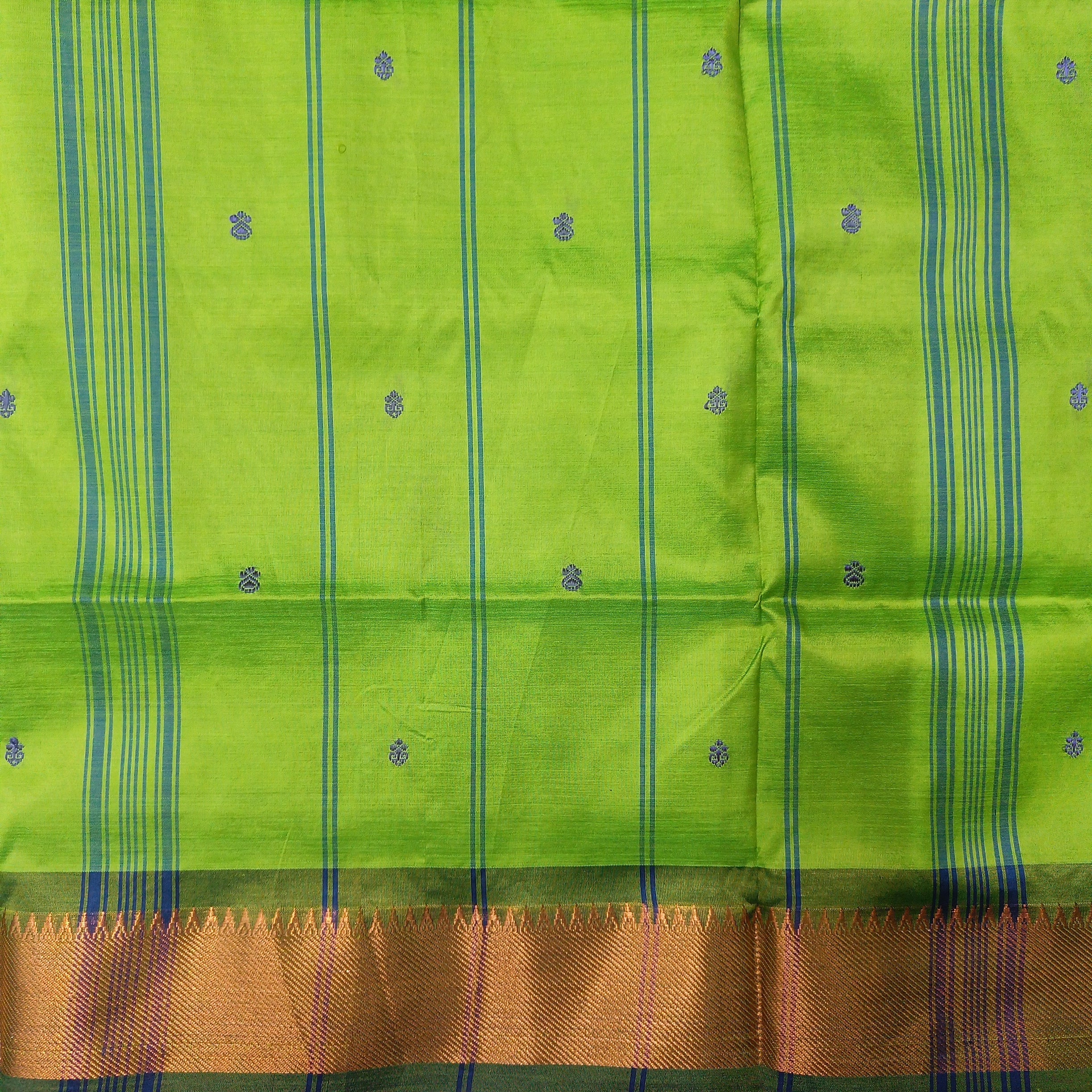Vaazhainaar Pattu Madisar