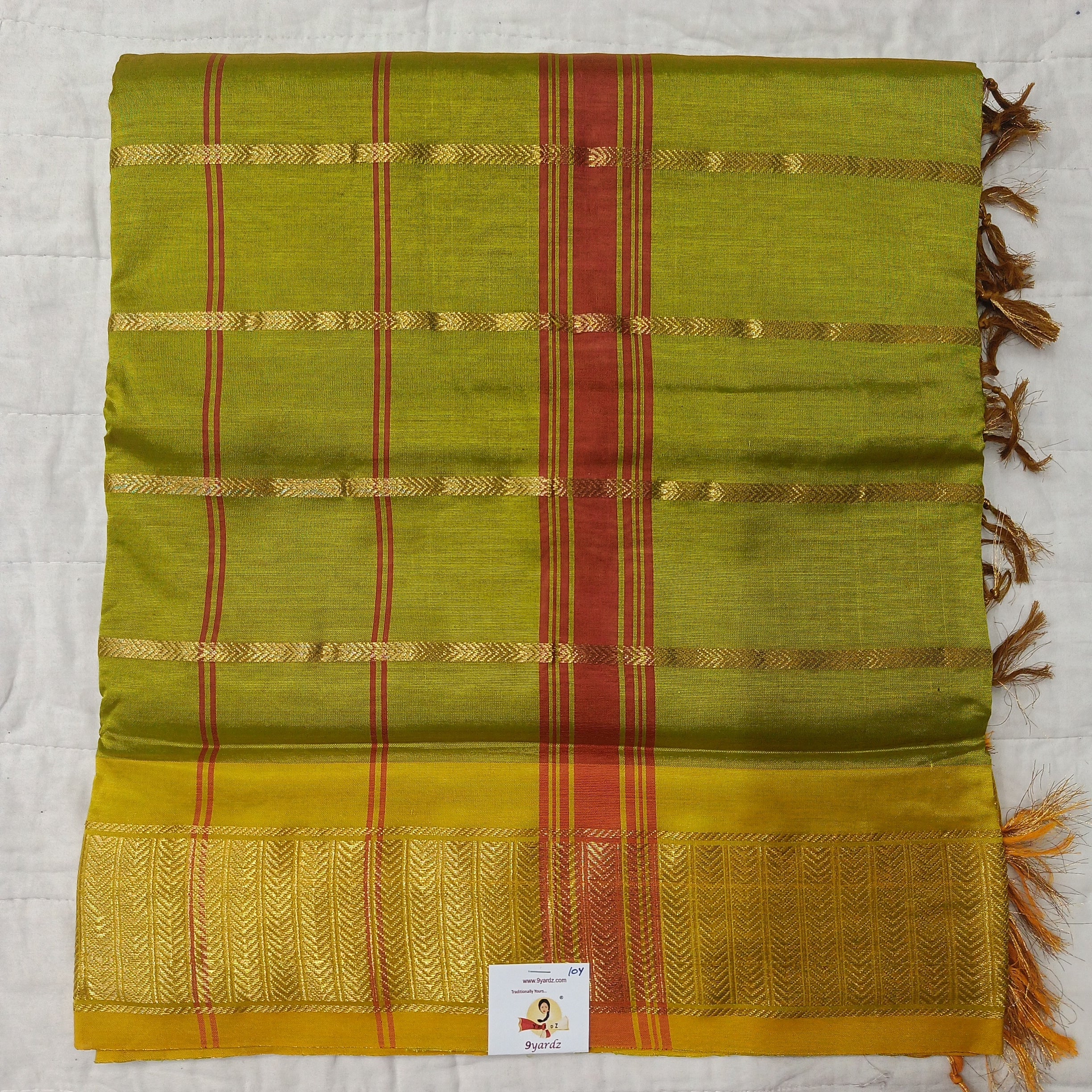 Vaazhainaar Pattu Madisar veldhari