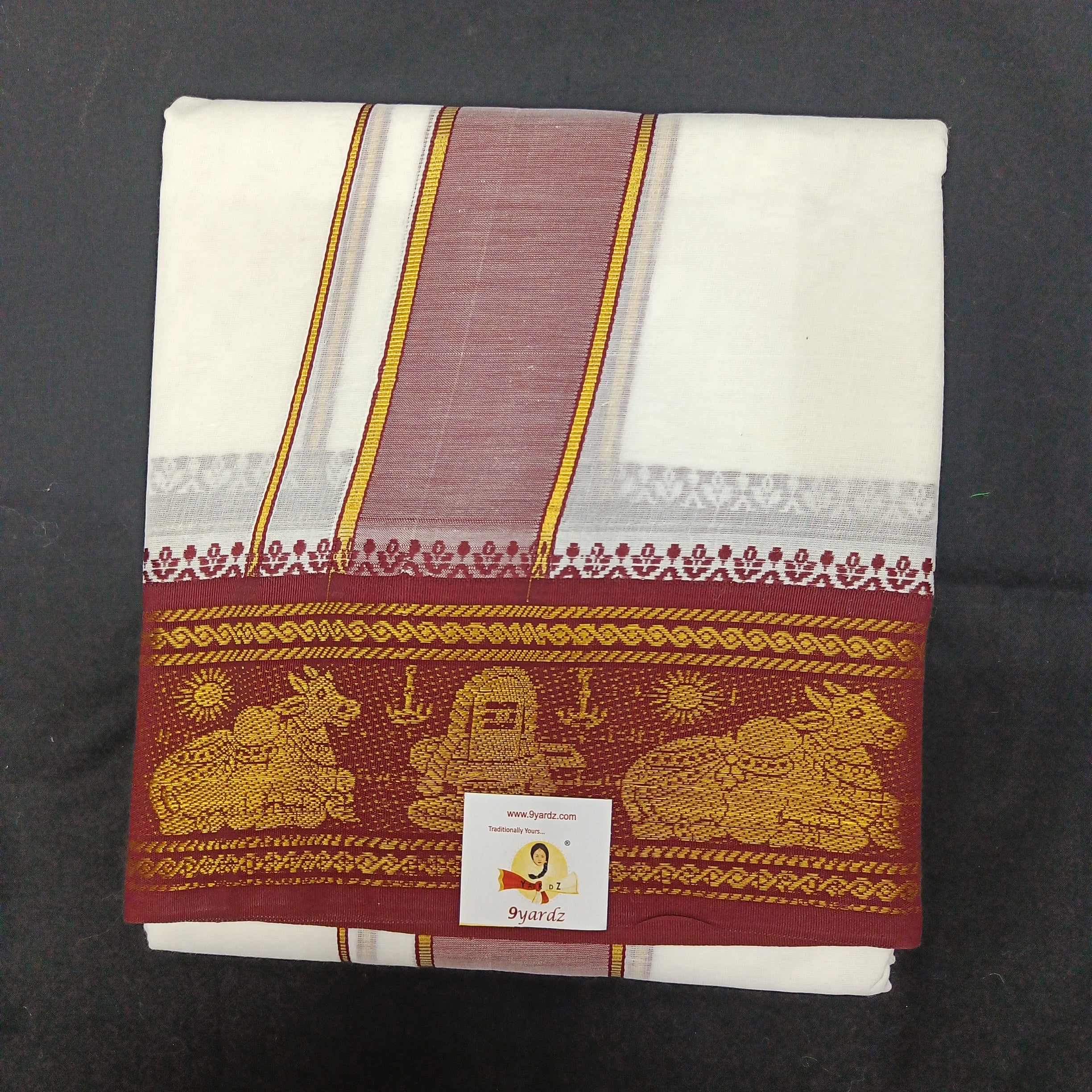 Bleached cotton Dhothi 9 muzam with 5" inch zari border