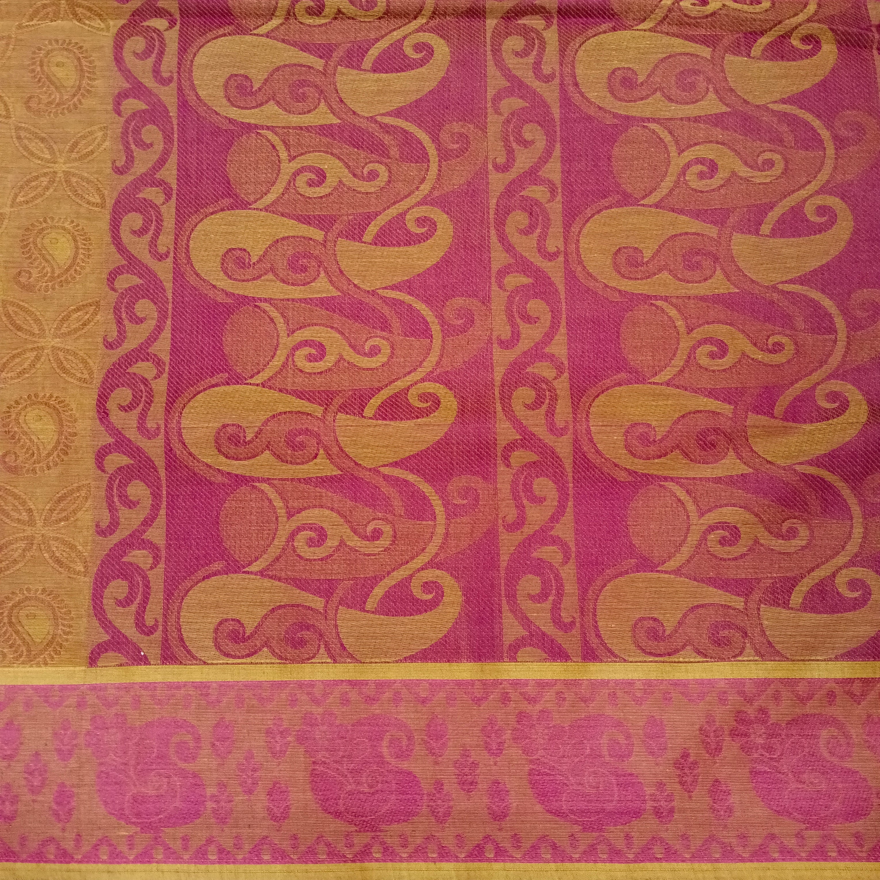 Rich Cotton Embossed 6yardz