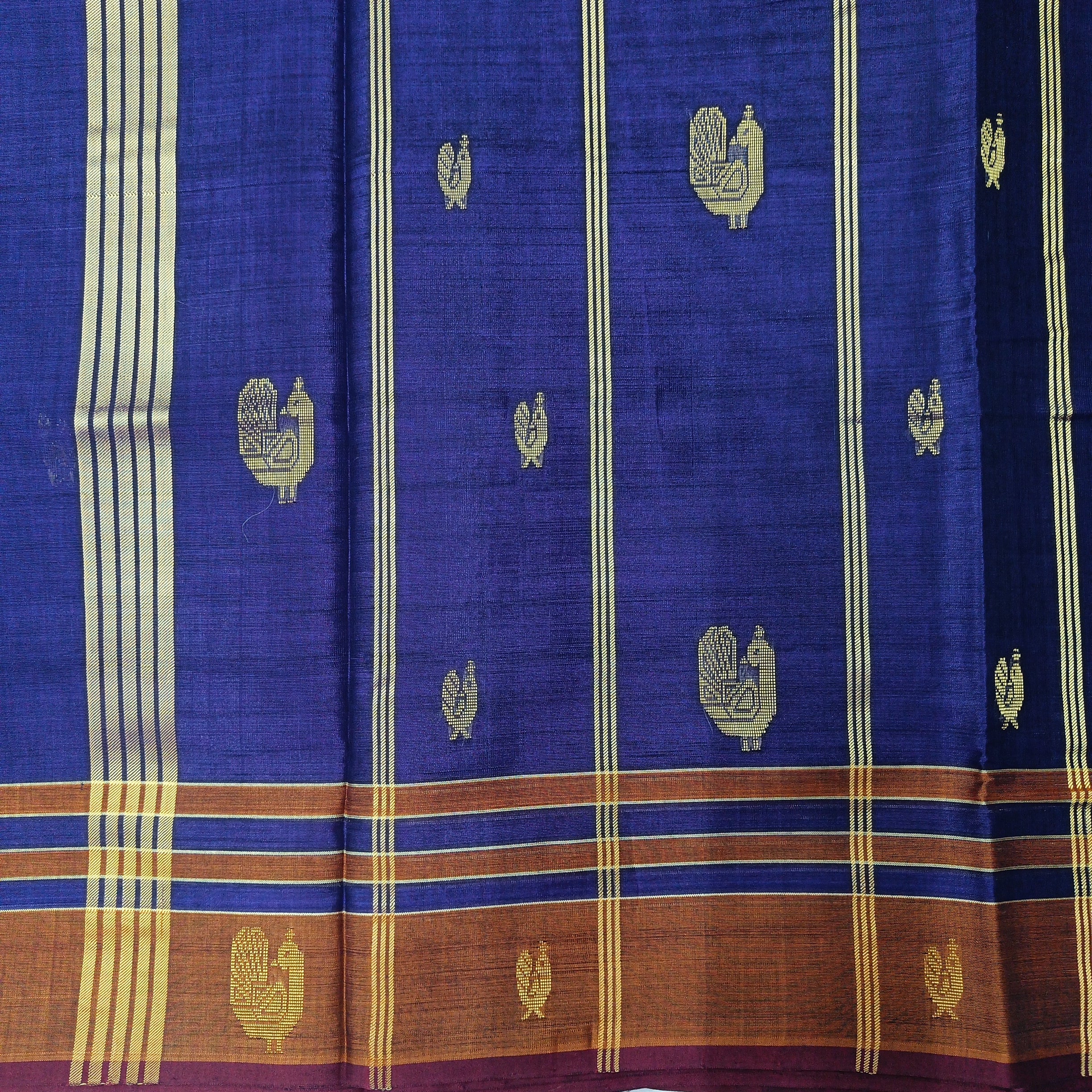 Devendra 10yards Body  Embossed