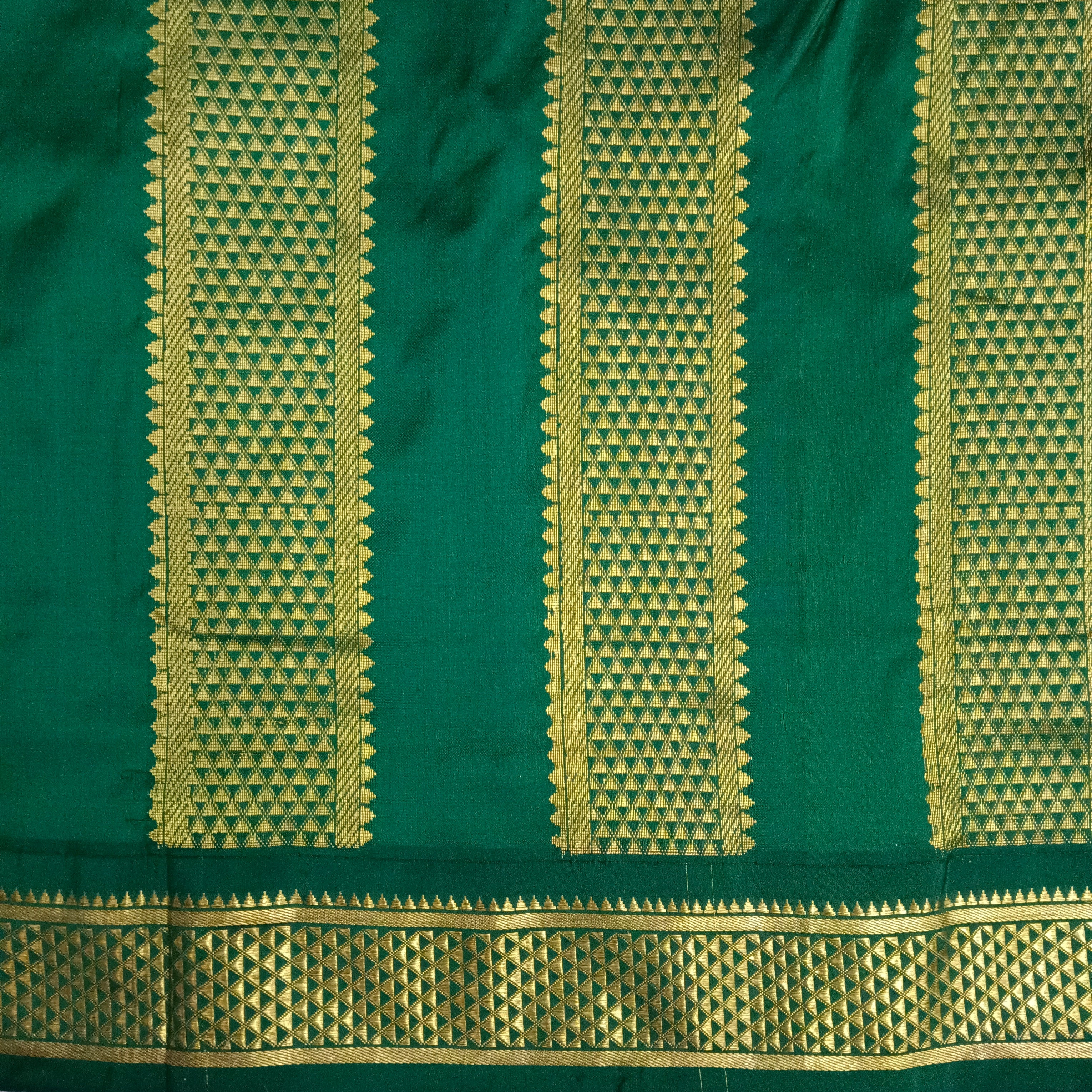 Pure silk 9.5yards