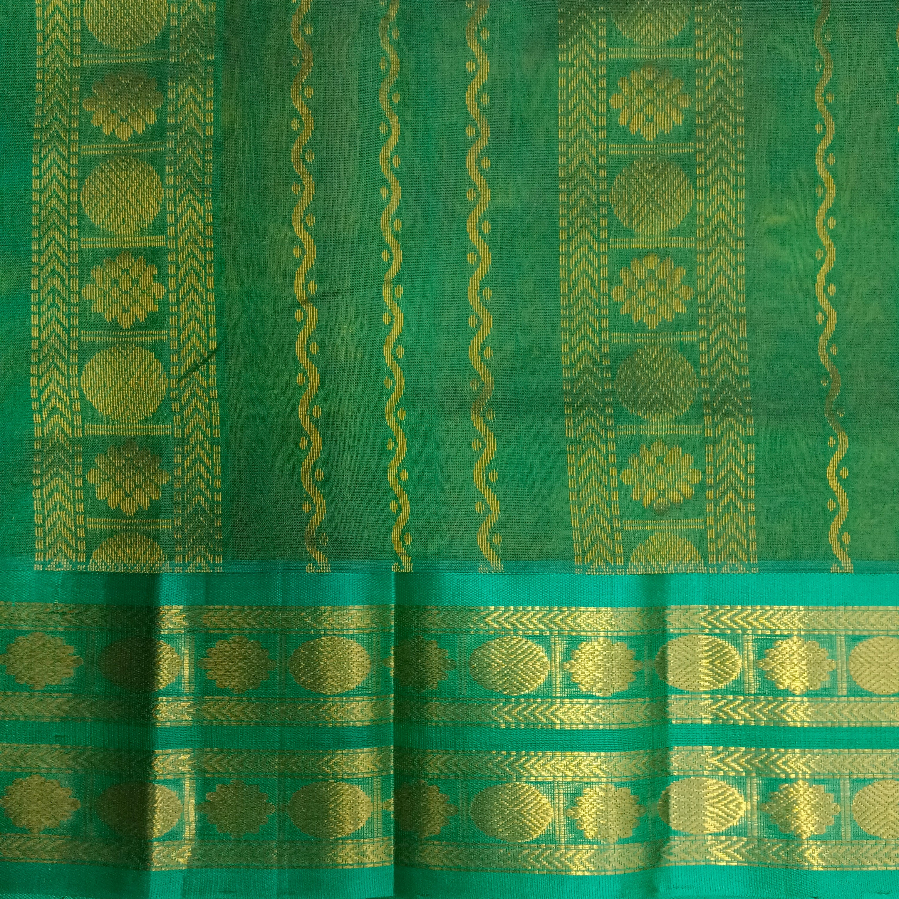 Korvai Embossed 10yardz
