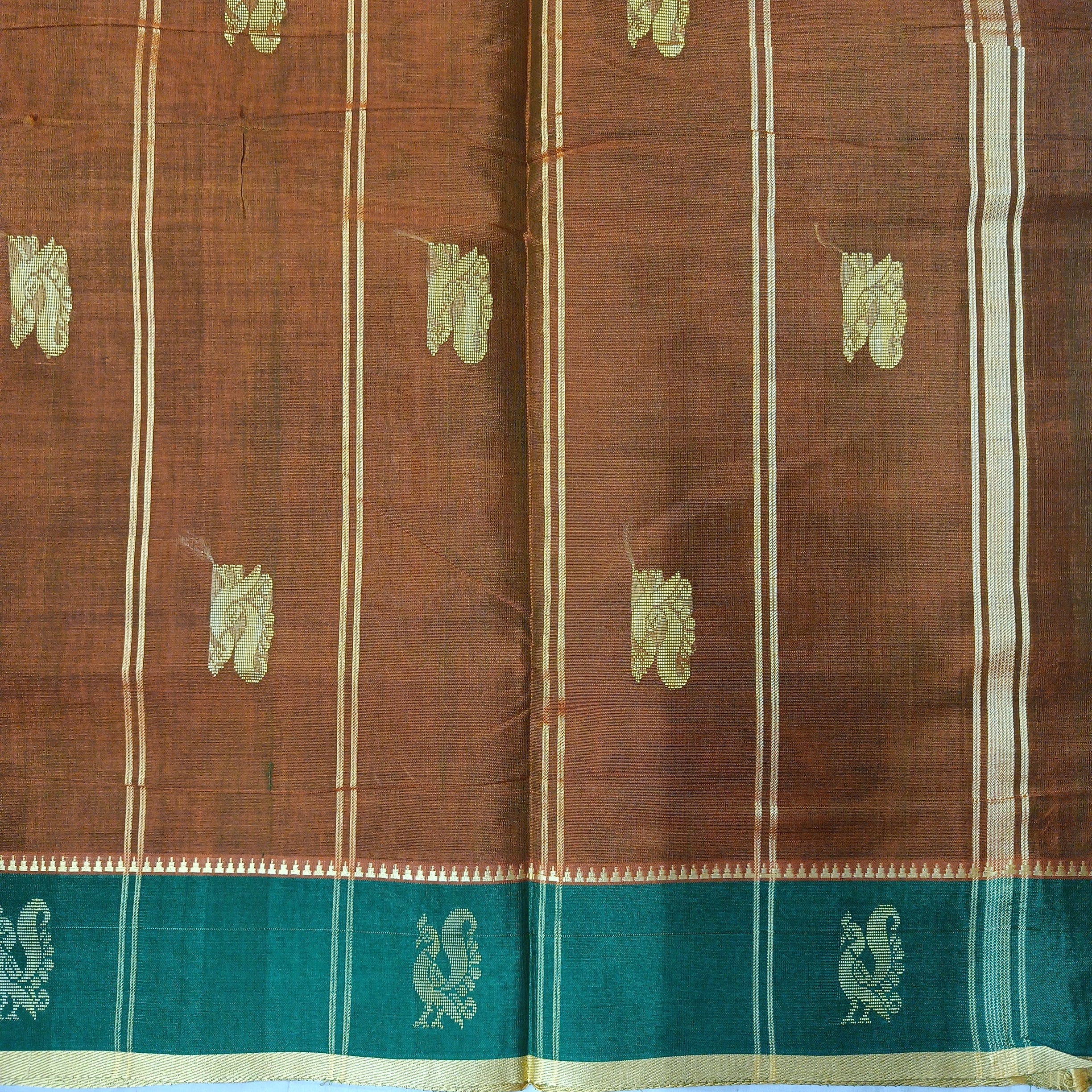Devendra 10yards Body  Embossed
