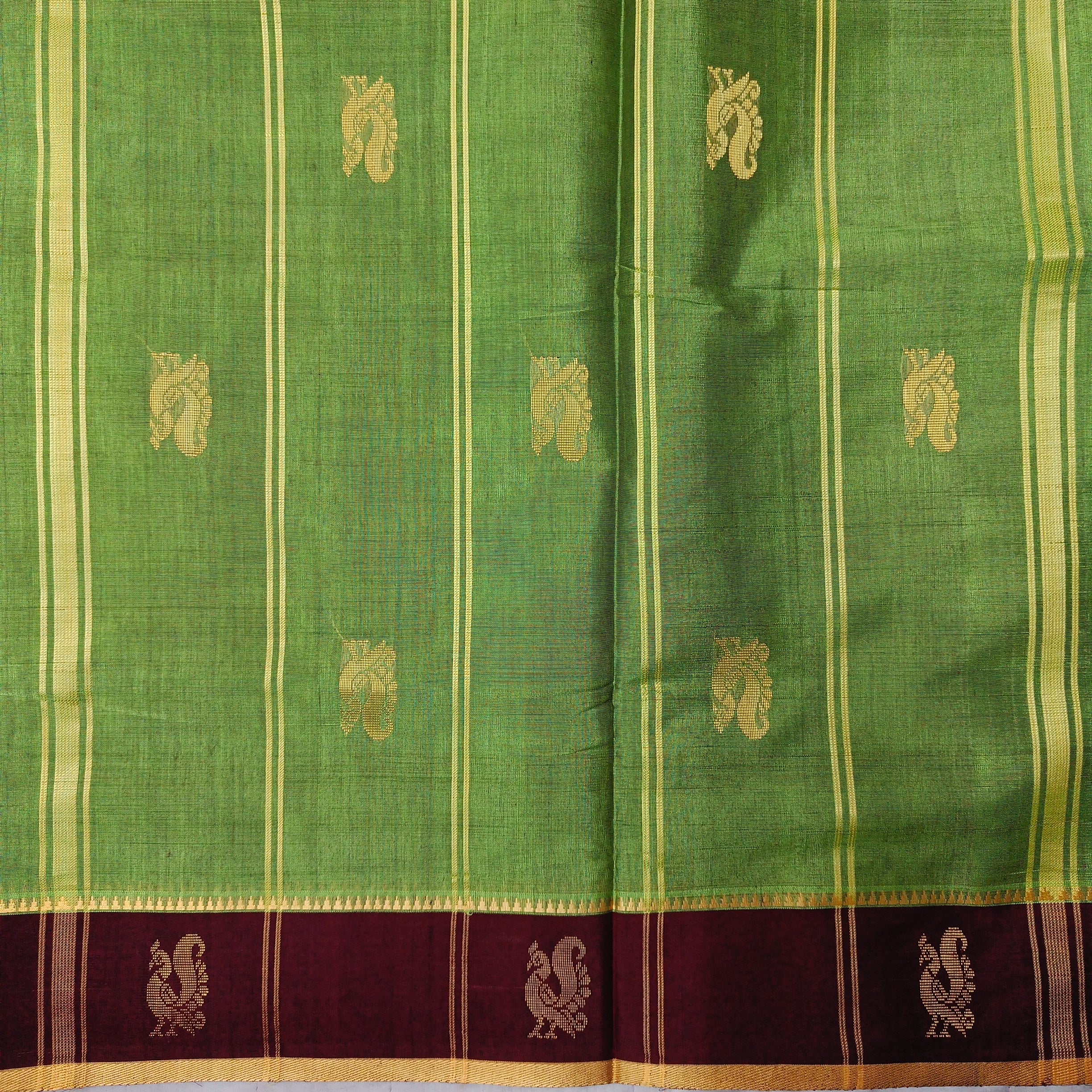 Devendra 10yards Body  Embossed