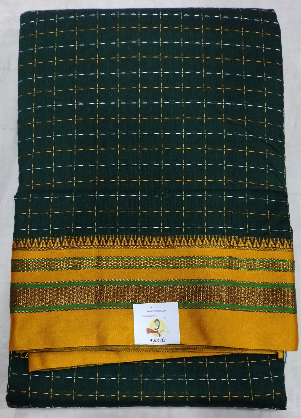 Ikkal sarees madisar 10yardz