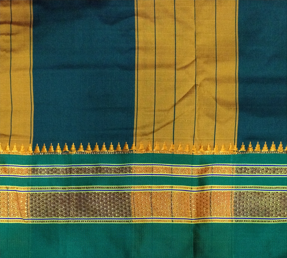 Ikkal sarees madisar 10yardz