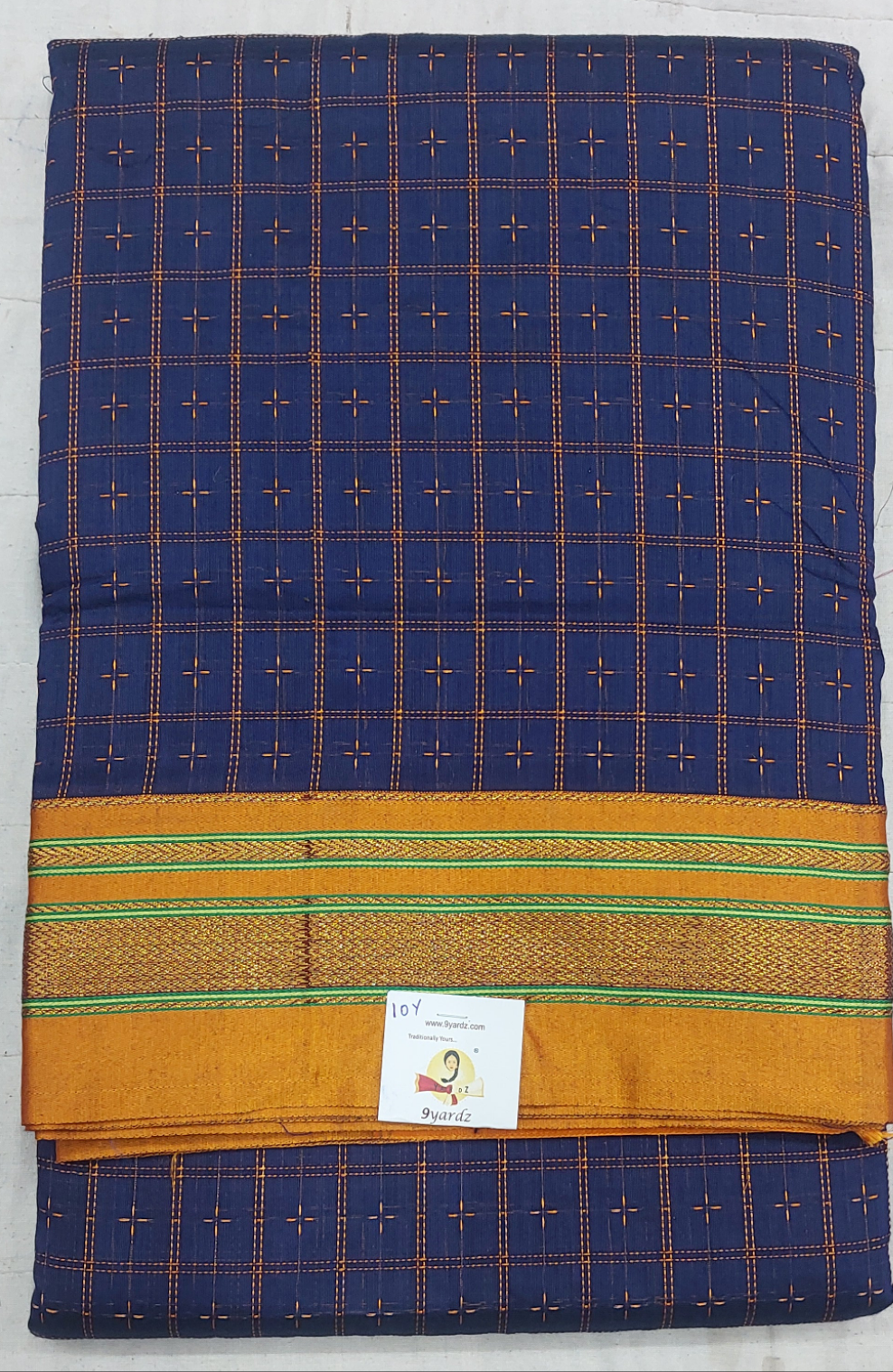 Ikkal sarees madisar 10yardz