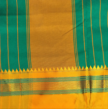 Load image into Gallery viewer, Ikkal sarees madisar plain 10yardz